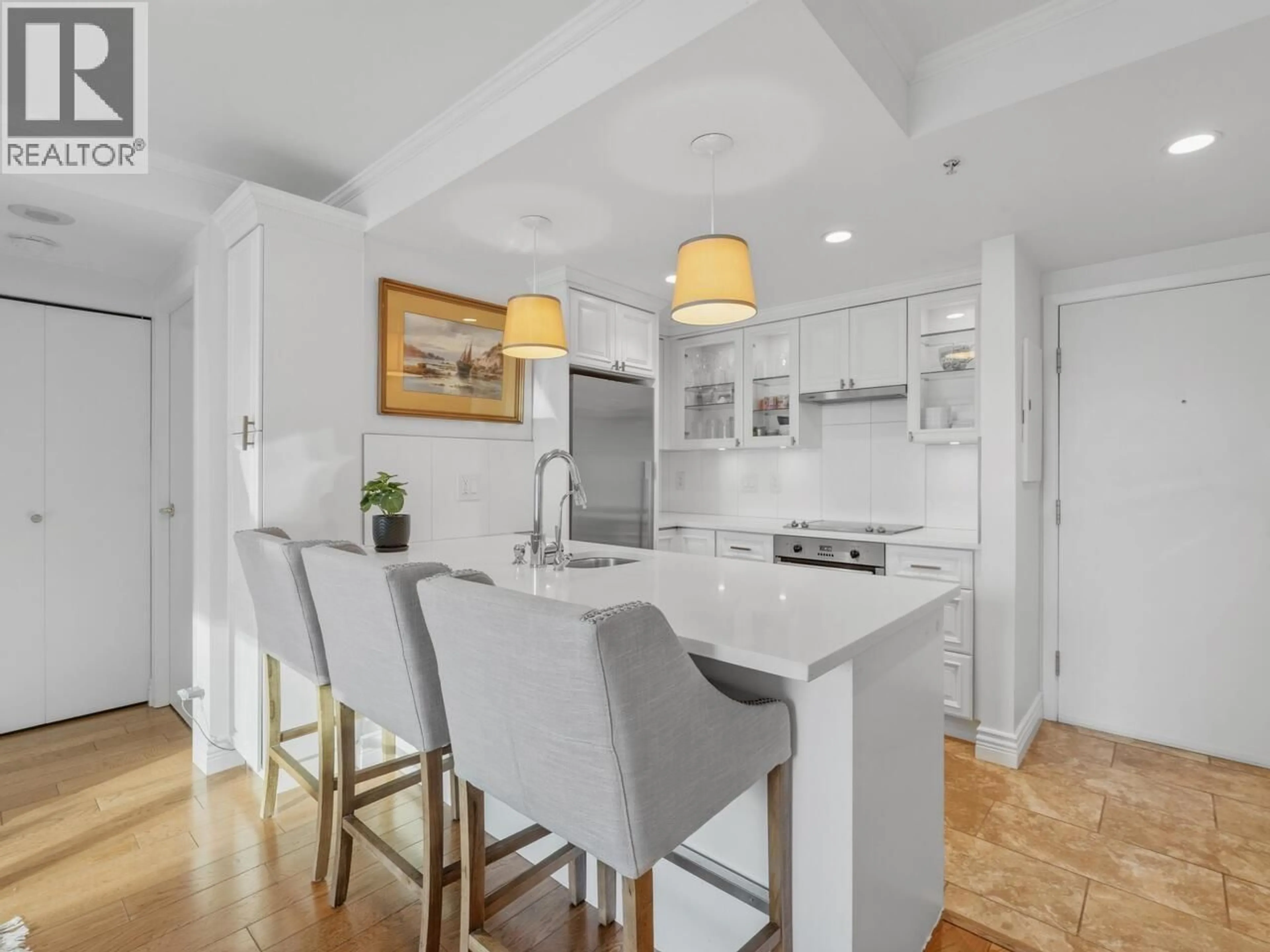 Open concept kitchen, unknown for 502 - 1331 GEORGIA STREET, Vancouver British Columbia V6E4P1