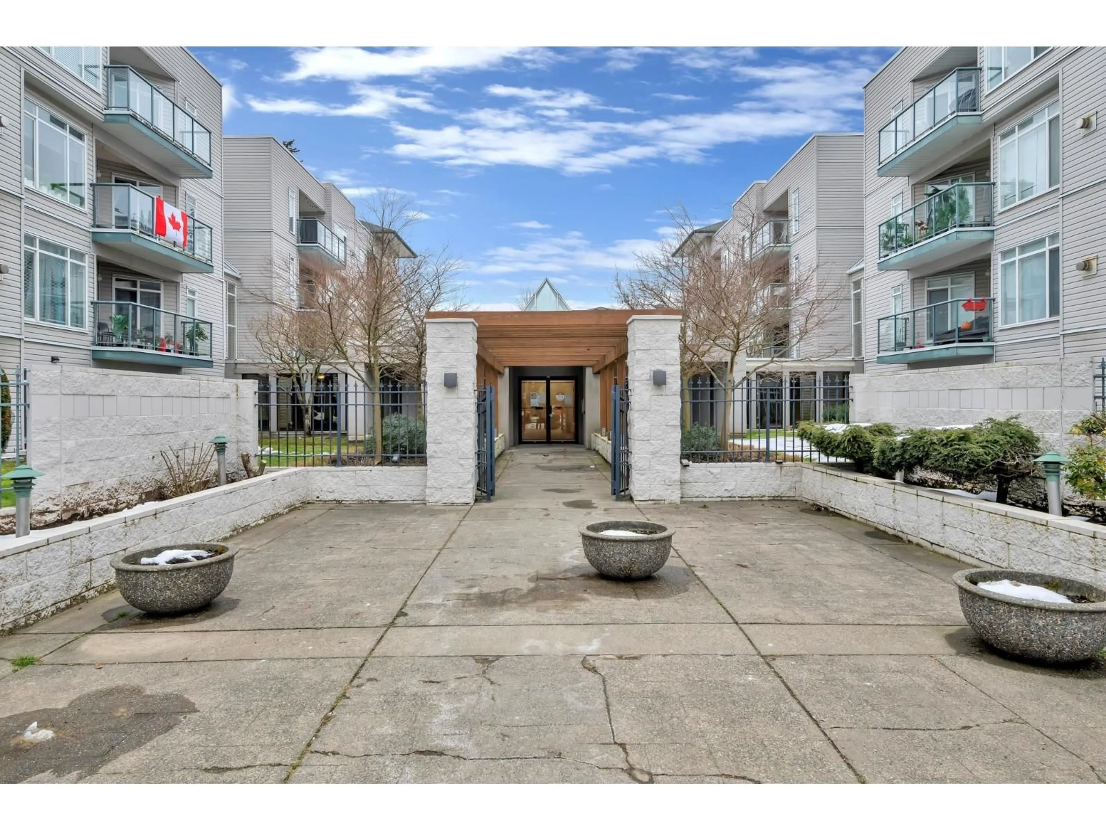 Unknown for 306 - 32075 GEORGE FERGUSON WAY, Abbotsford British Columbia V2T2K7