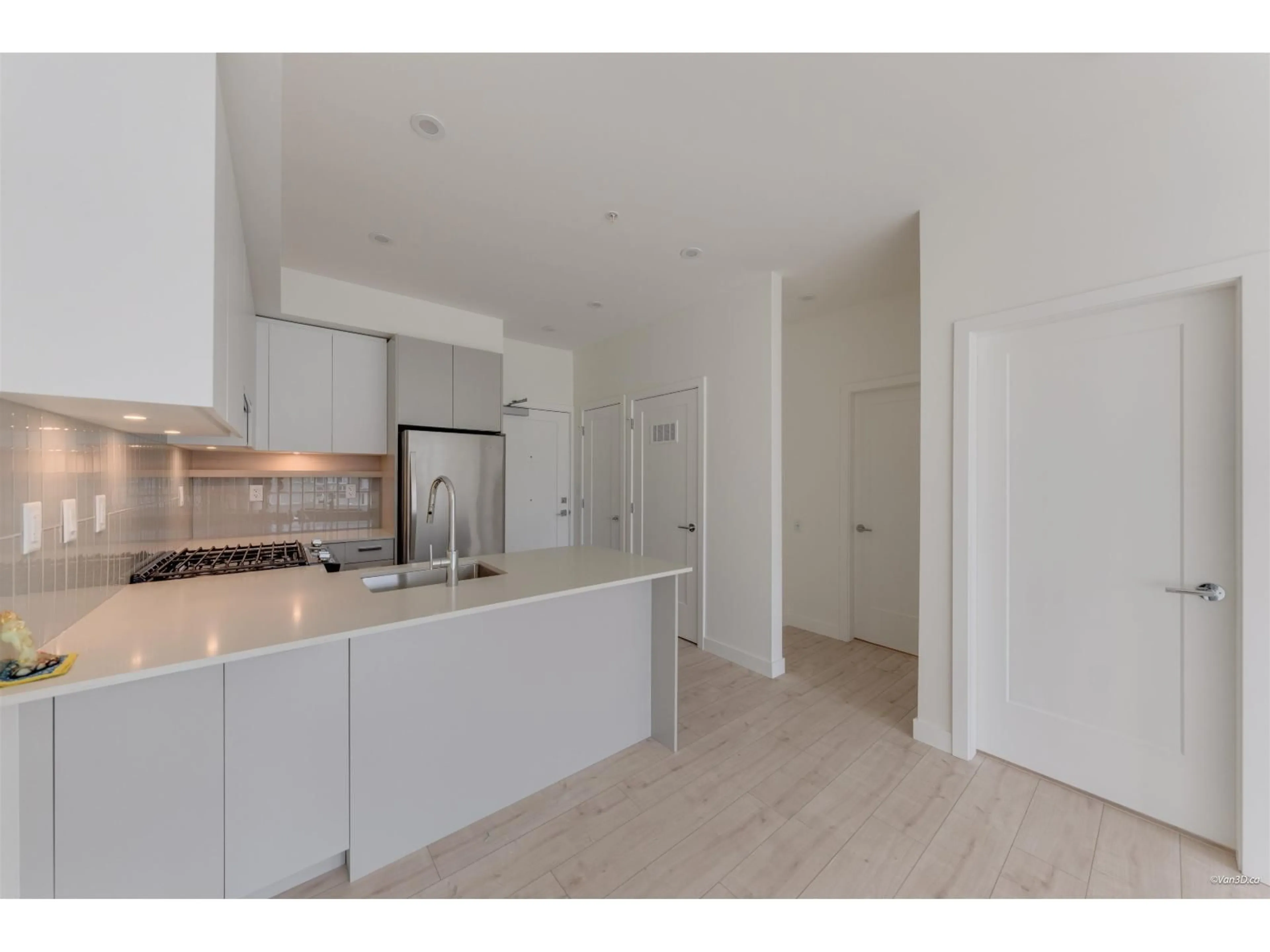 Unknown for 317 - 13777 75A AVENUE, Surrey British Columbia V3W3W4