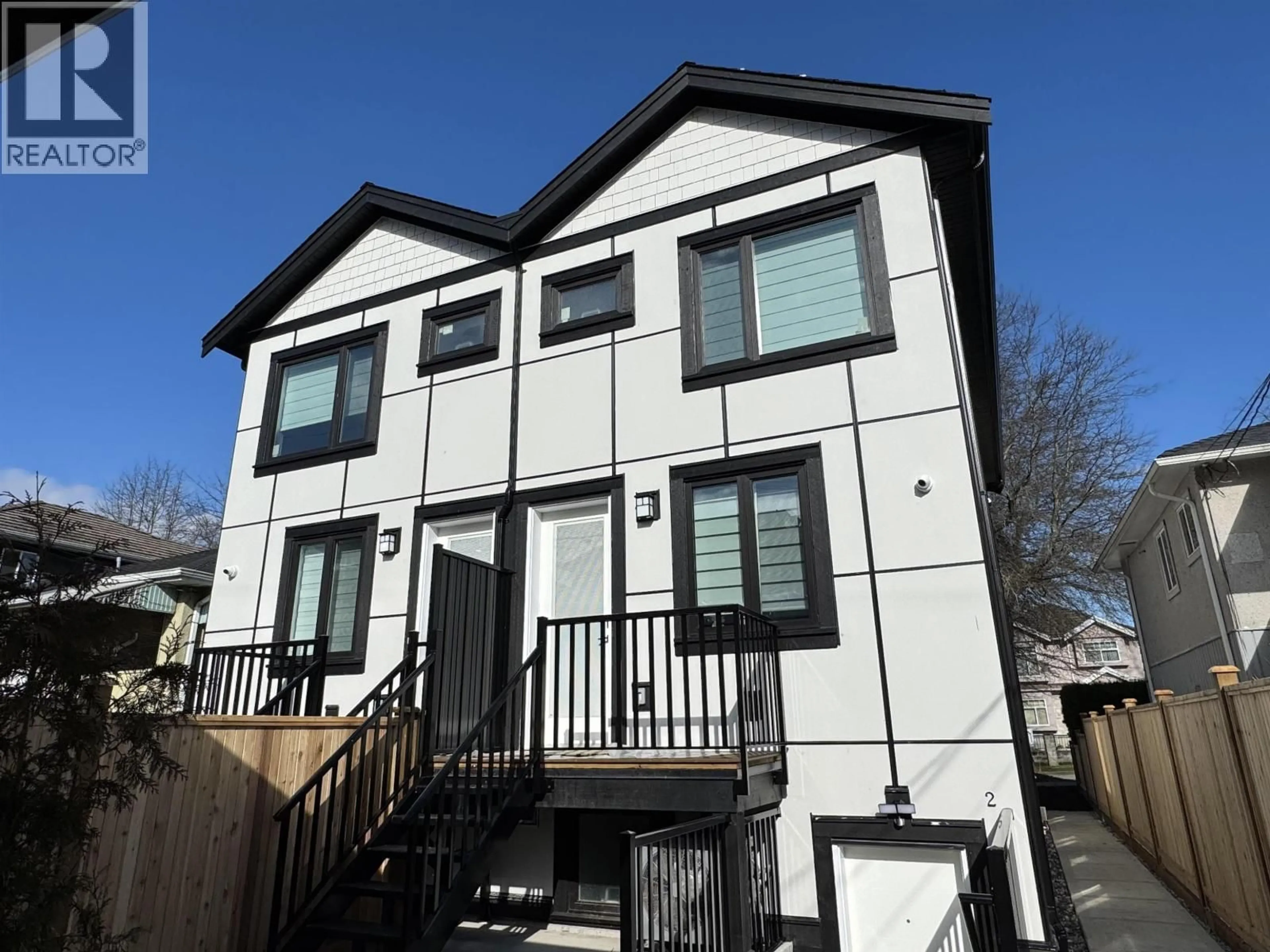 Home with vinyl exterior material, street for 2828 CHEYENNE AVENUE, Vancouver British Columbia V5R4R6