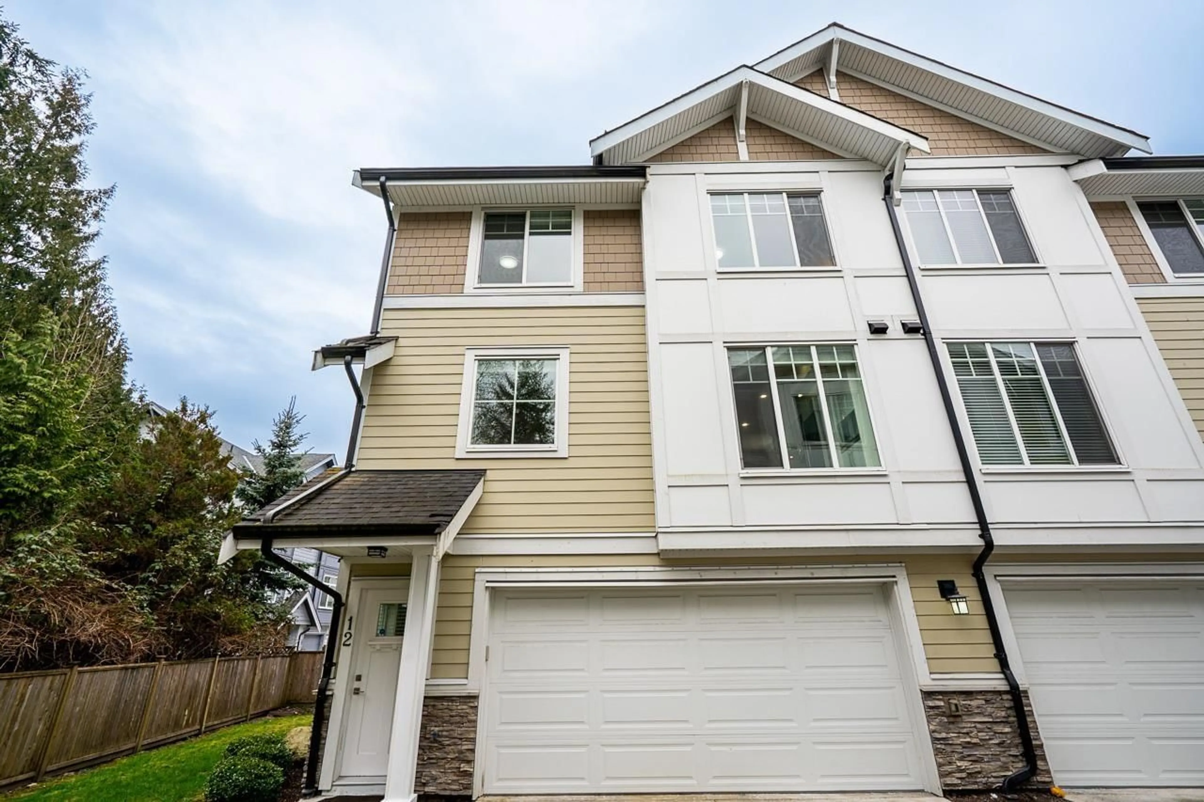 Home with vinyl exterior material, street for 12 - 7056 192 STREET, Surrey British Columbia V4N6S6