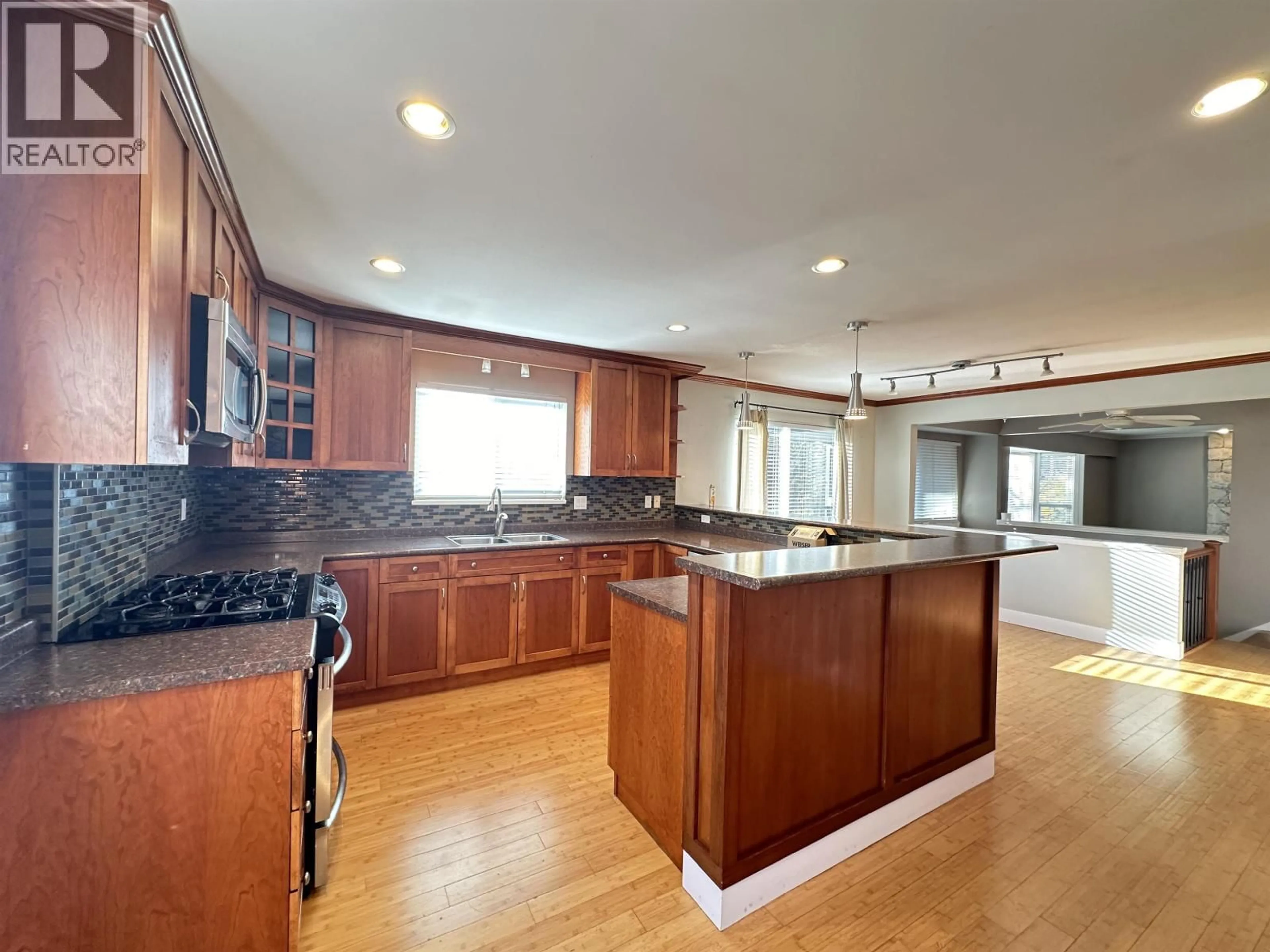 Open concept kitchen, unknown for 5165 7B AVENUE, Delta British Columbia V4M1S3