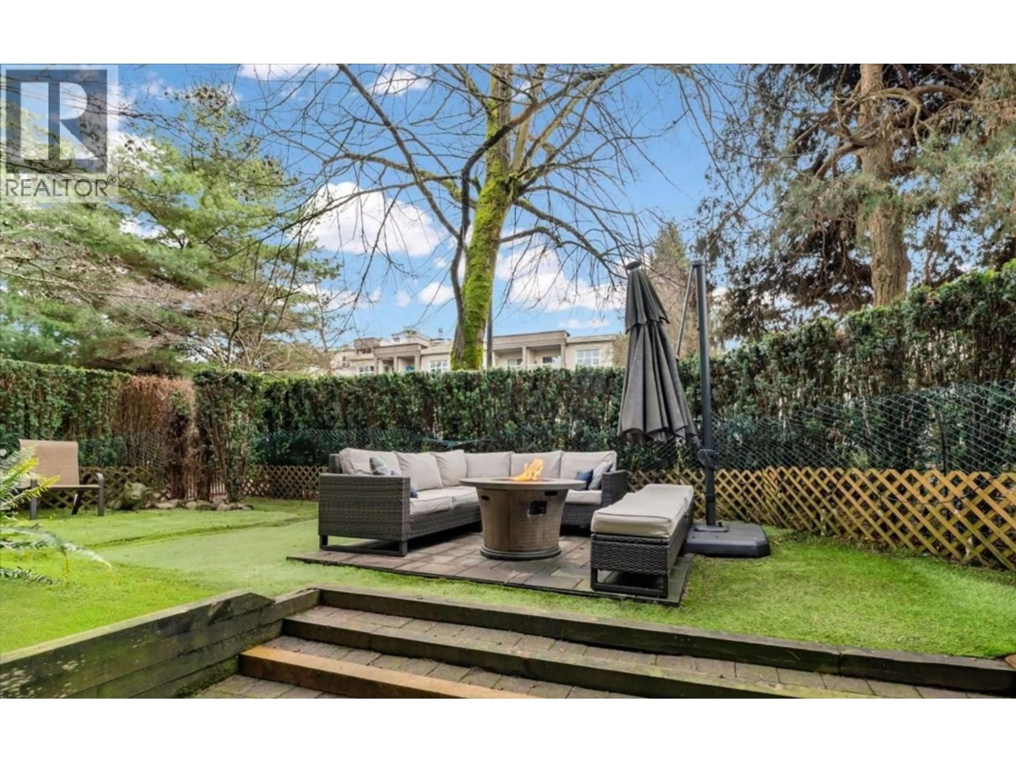 Patio, street for 102 - 1935 1ST AVENUE, Vancouver British Columbia V6J1G7