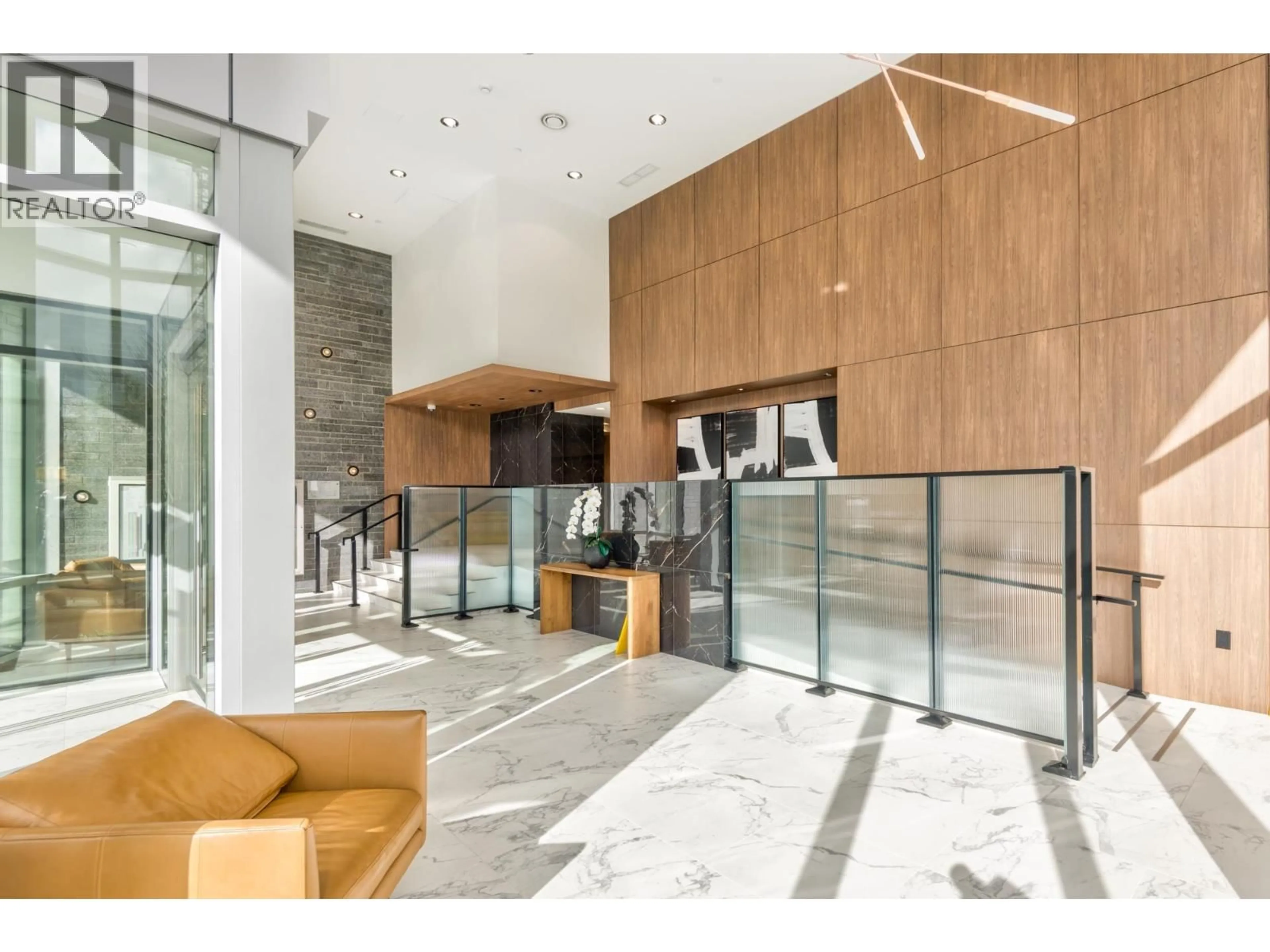 Indoor foyer for 603 - 555 SYDNEY AVENUE, Coquitlam British Columbia V3K0G5