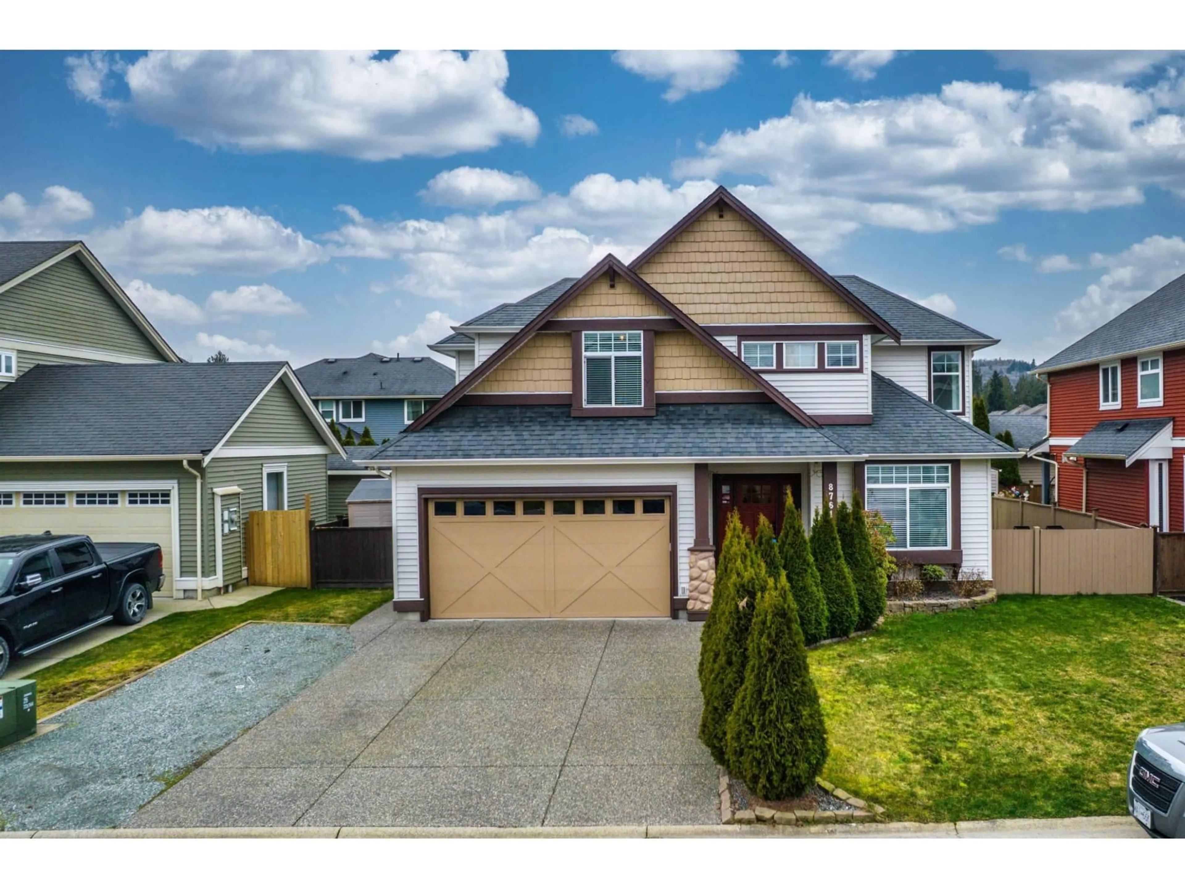 Home with vinyl exterior material, street for 8761 MACHELL STREET, Mission British Columbia V4S0B6