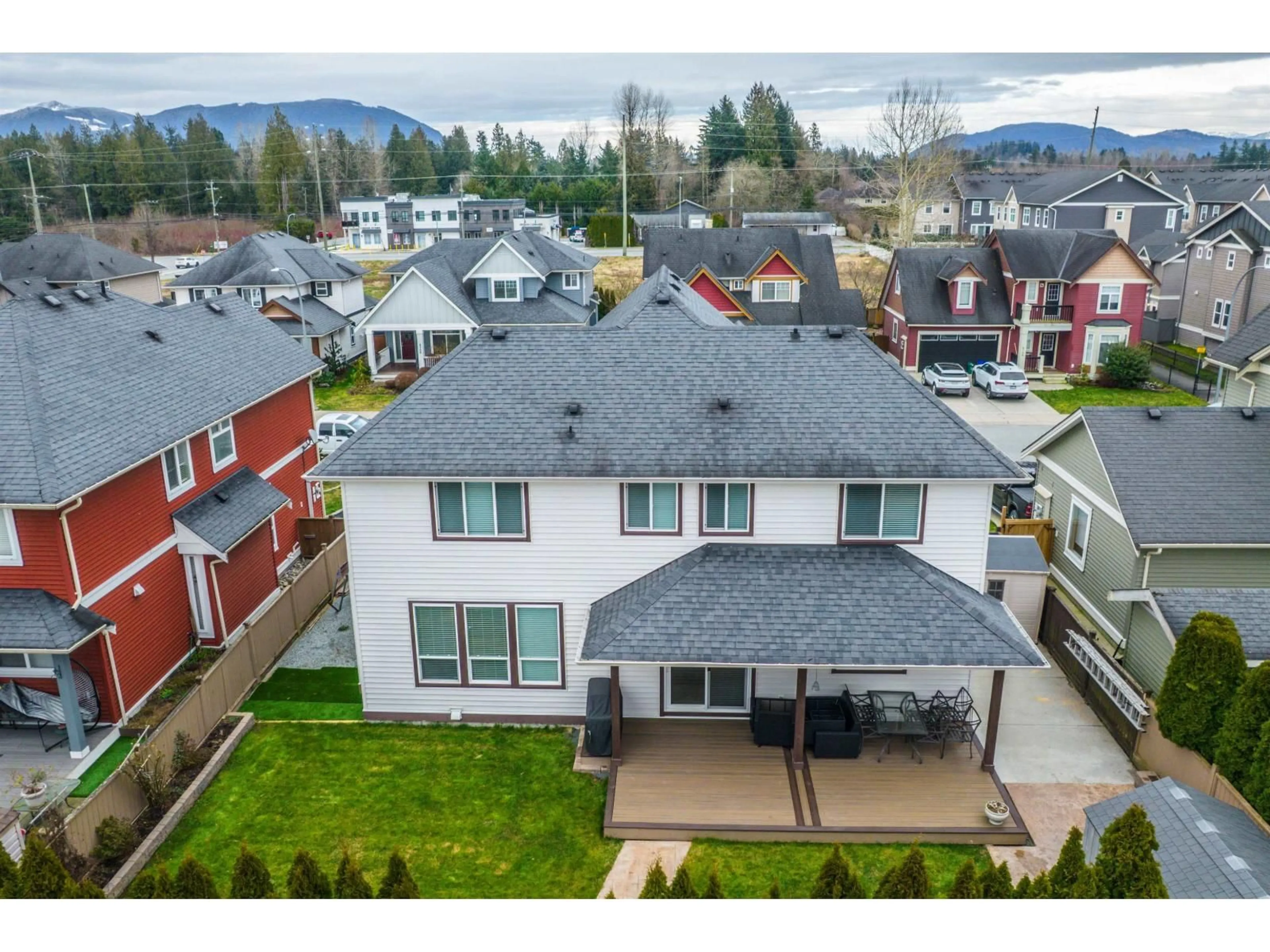 A pic from outside/outdoor area/front of a property/back of a property/a pic from drone, mountain view for 8761 MACHELL STREET, Mission British Columbia V4S0B6