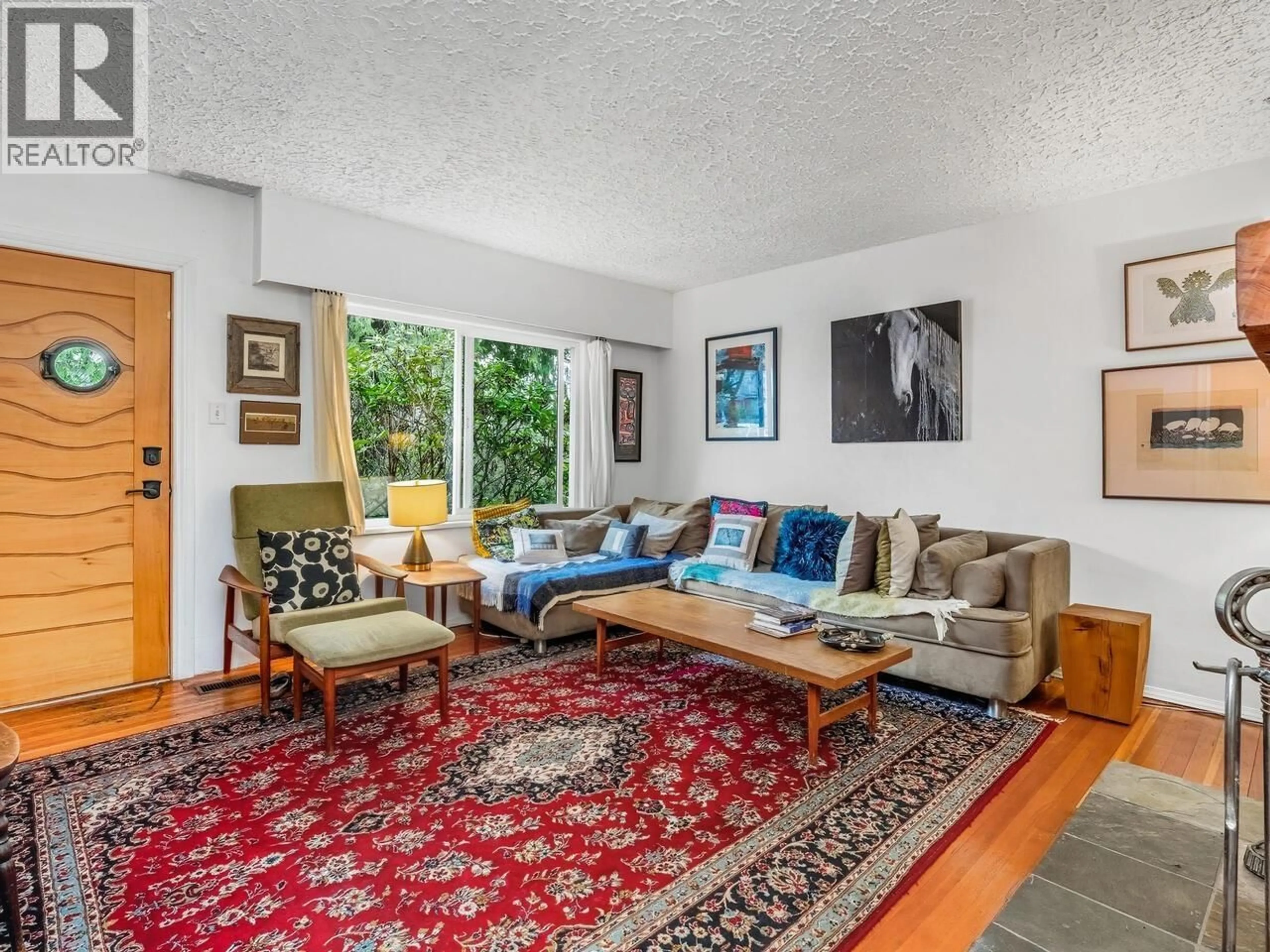 Living room with furniture, unknown for 2917 28TH AVENUE, Vancouver British Columbia V5R1S3