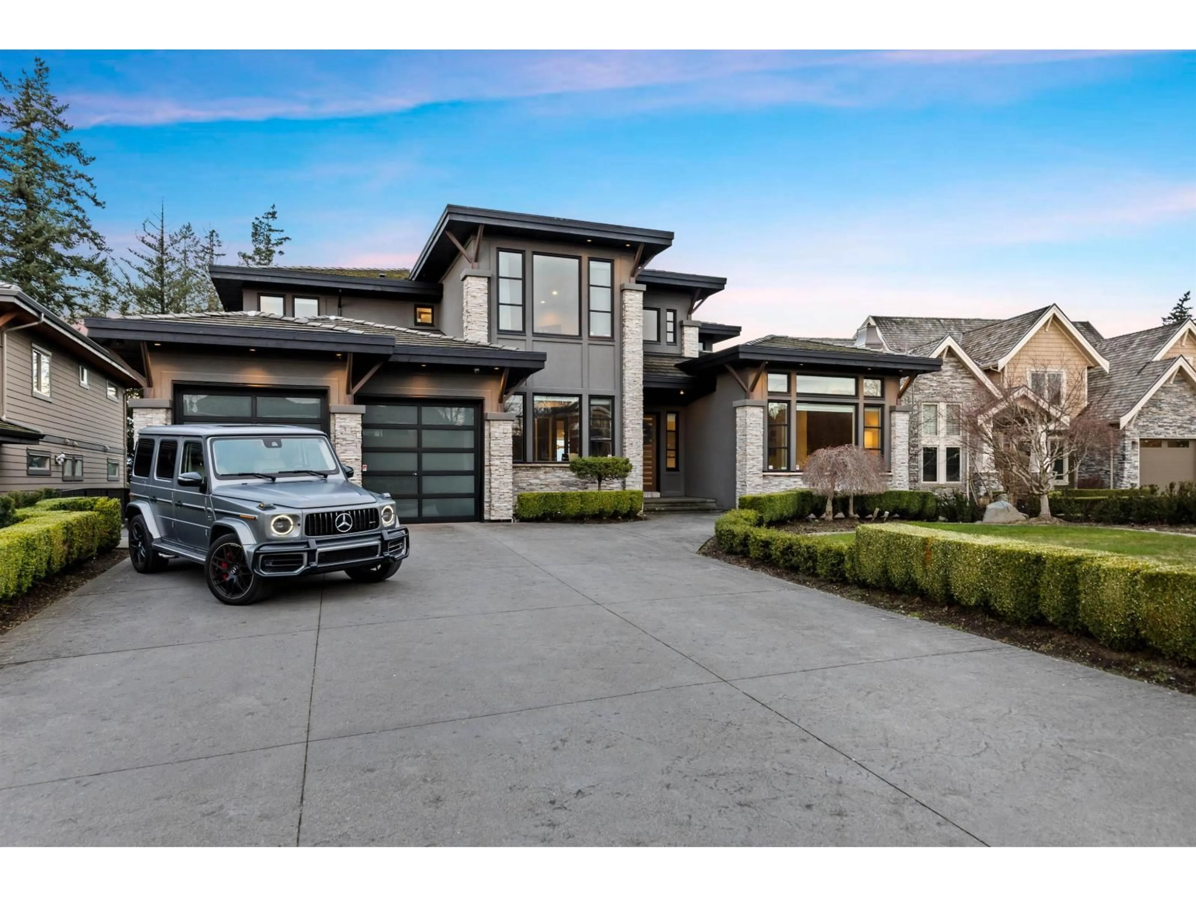 Home with brick exterior material, street for 2461 EAGLE MOUNTAIN DRIVE, Abbotsford British Columbia V3G3B3