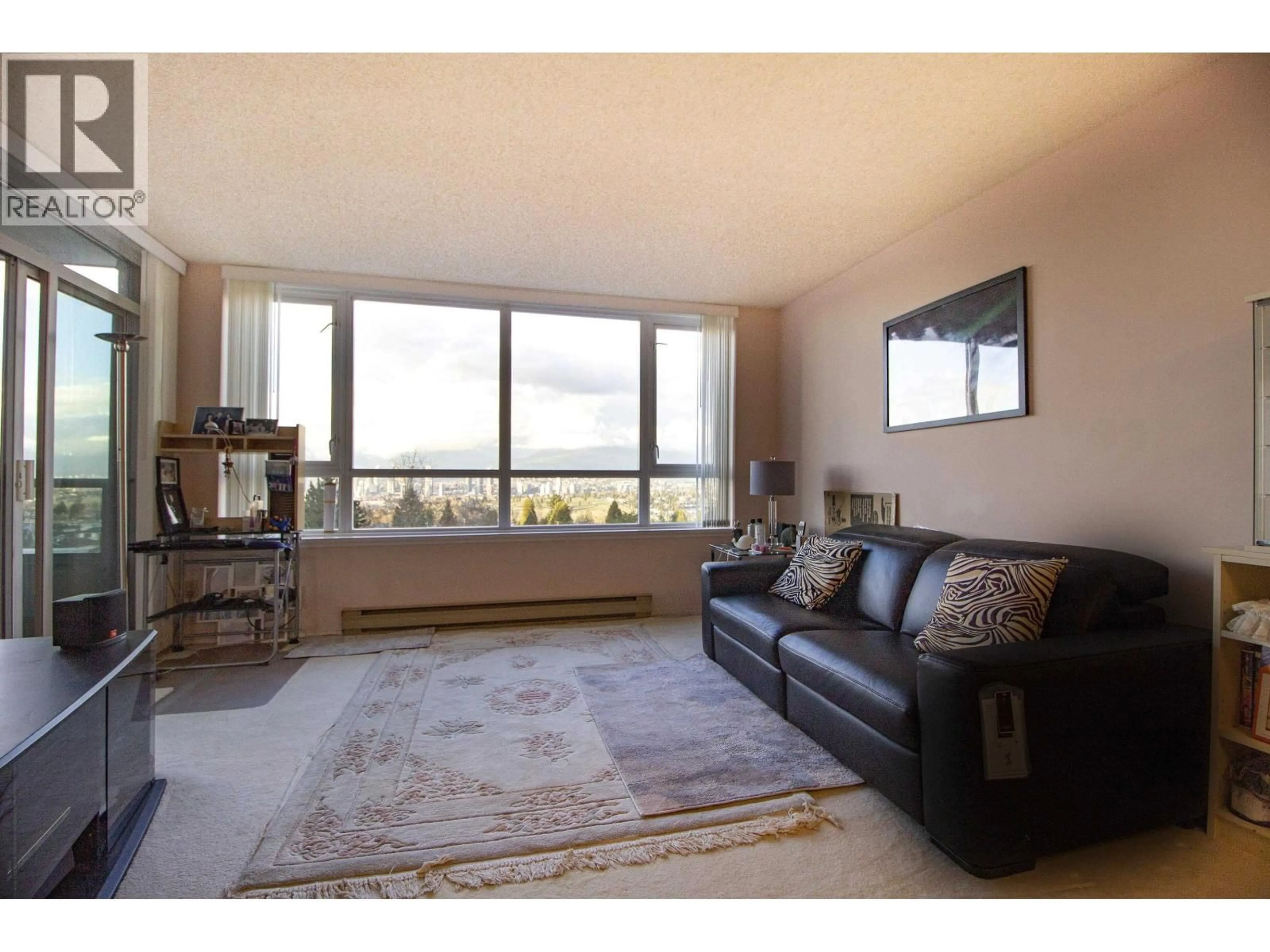 Living room with furniture, unknown for 705 - 6055 NELSON AVENUE, Burnaby British Columbia V5H4L4