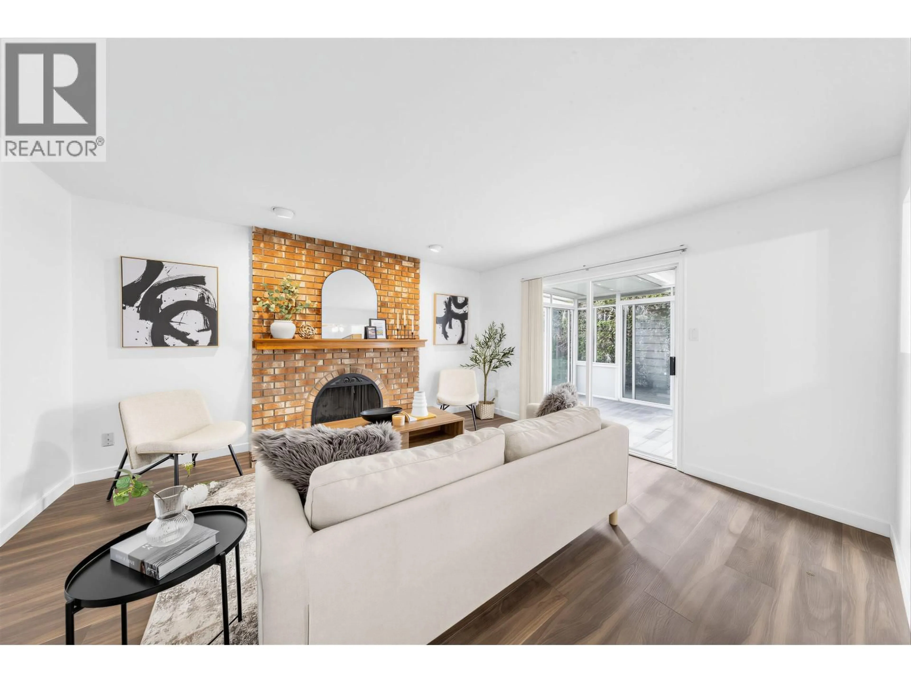 Living room with furniture, unknown for 8691 DOULTON PLACE, Richmond British Columbia V7C5A3