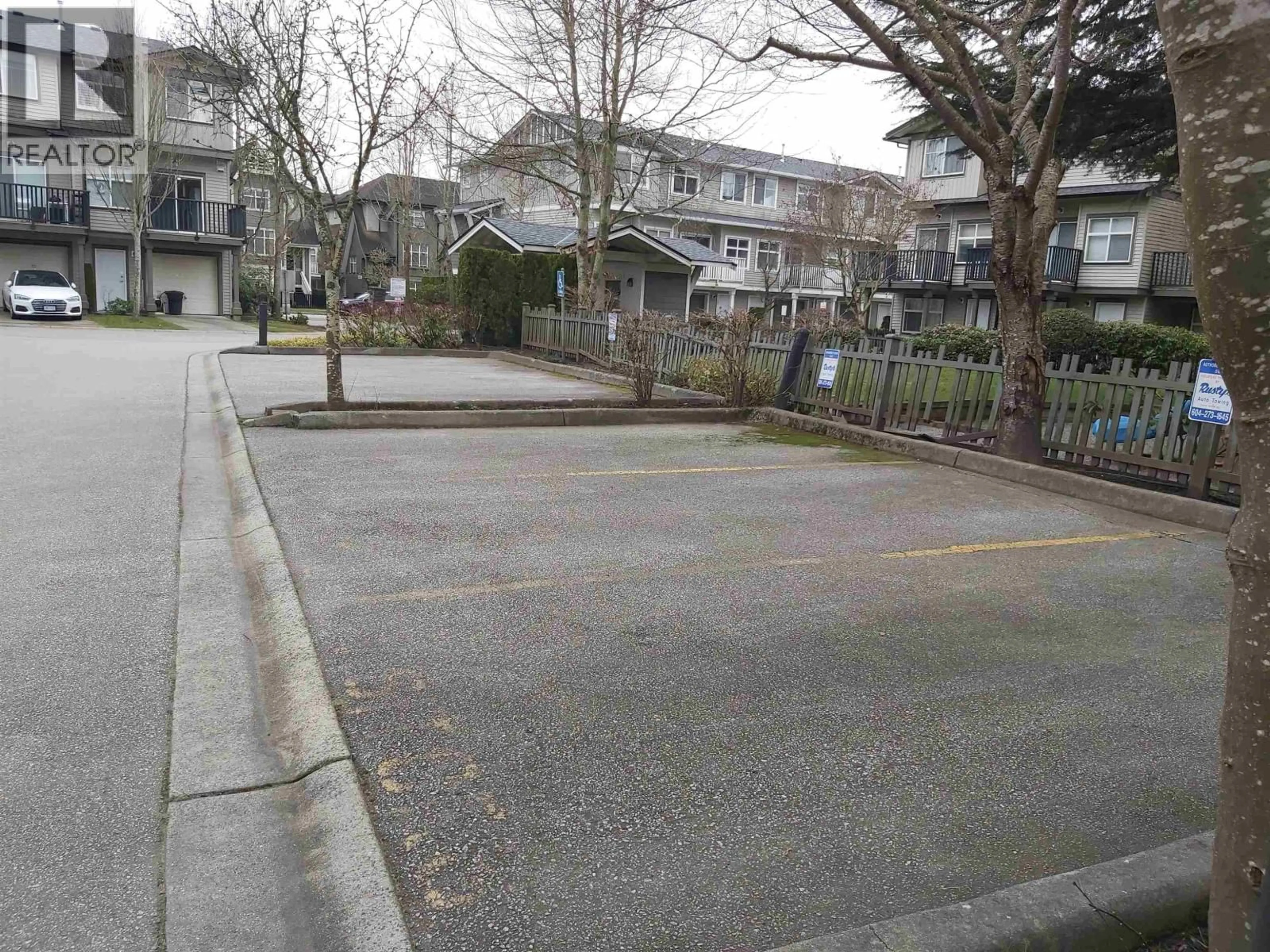 Parking for 30 - 9333 SILLS AVENUE, Richmond British Columbia V6Y4K8
