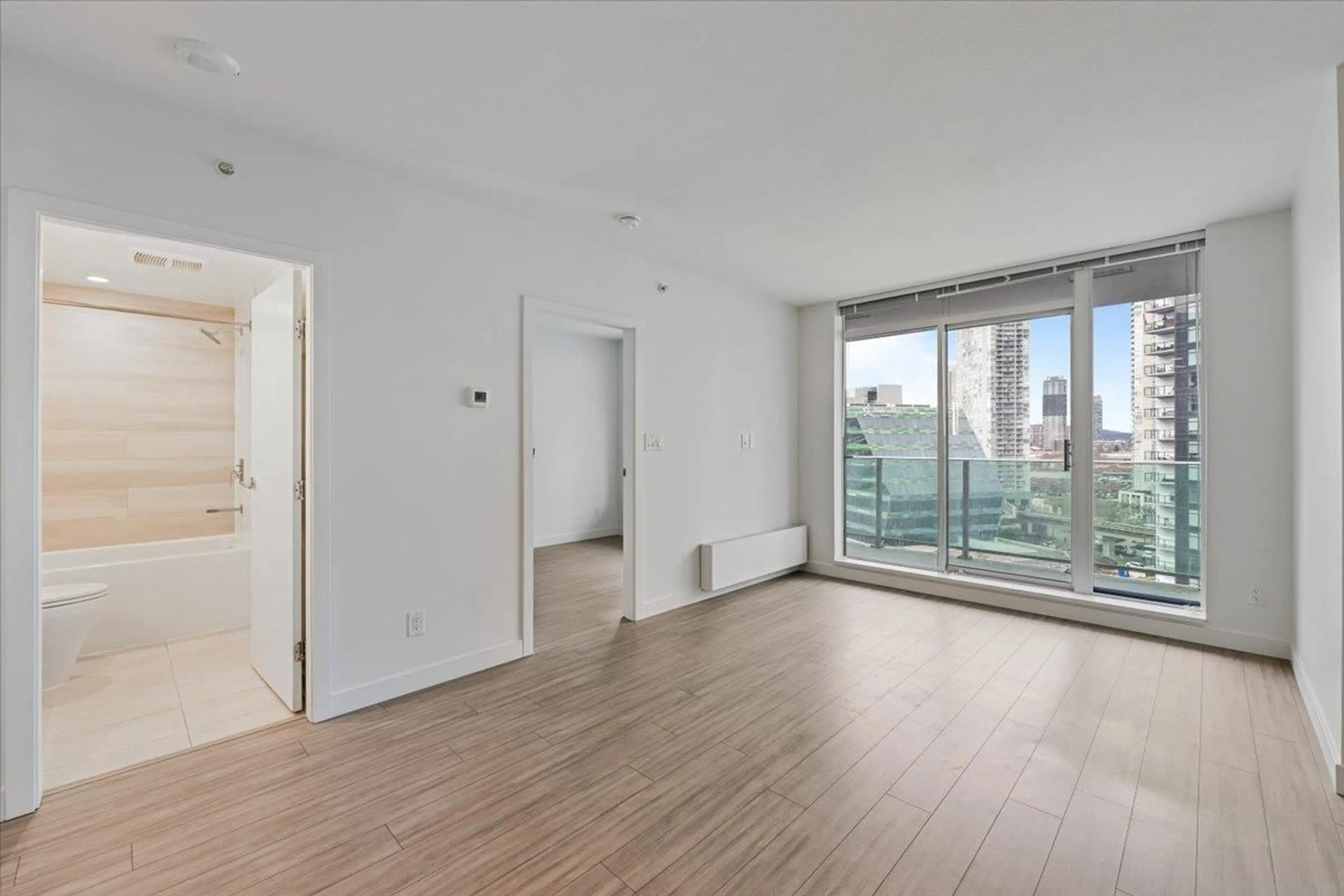 A pic of a room for 1005 - 13655 FRASER HIGHWAY, Surrey British Columbia V3T0P8