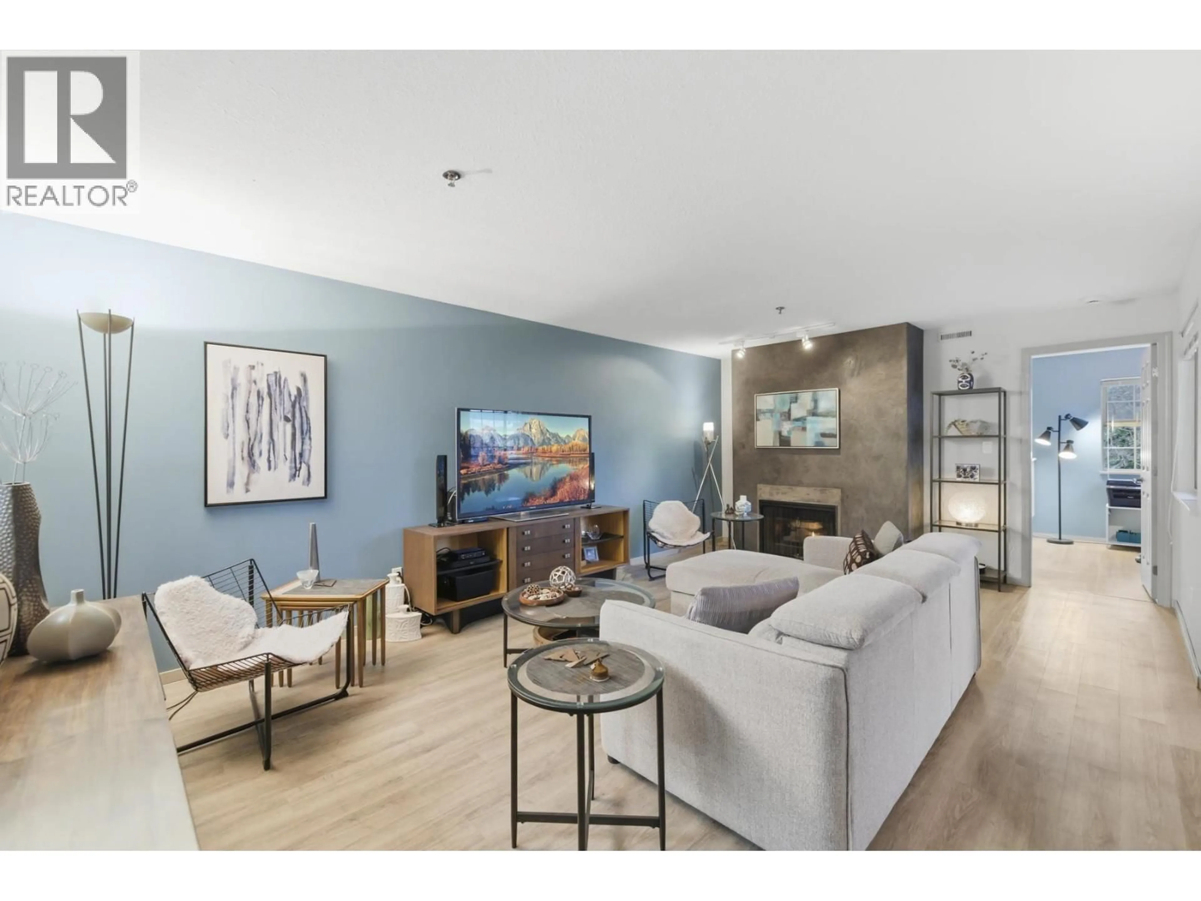 Living room with furniture, unknown for 301 - 1148 WESTWOOD STREET, Coquitlam British Columbia V3B4S4