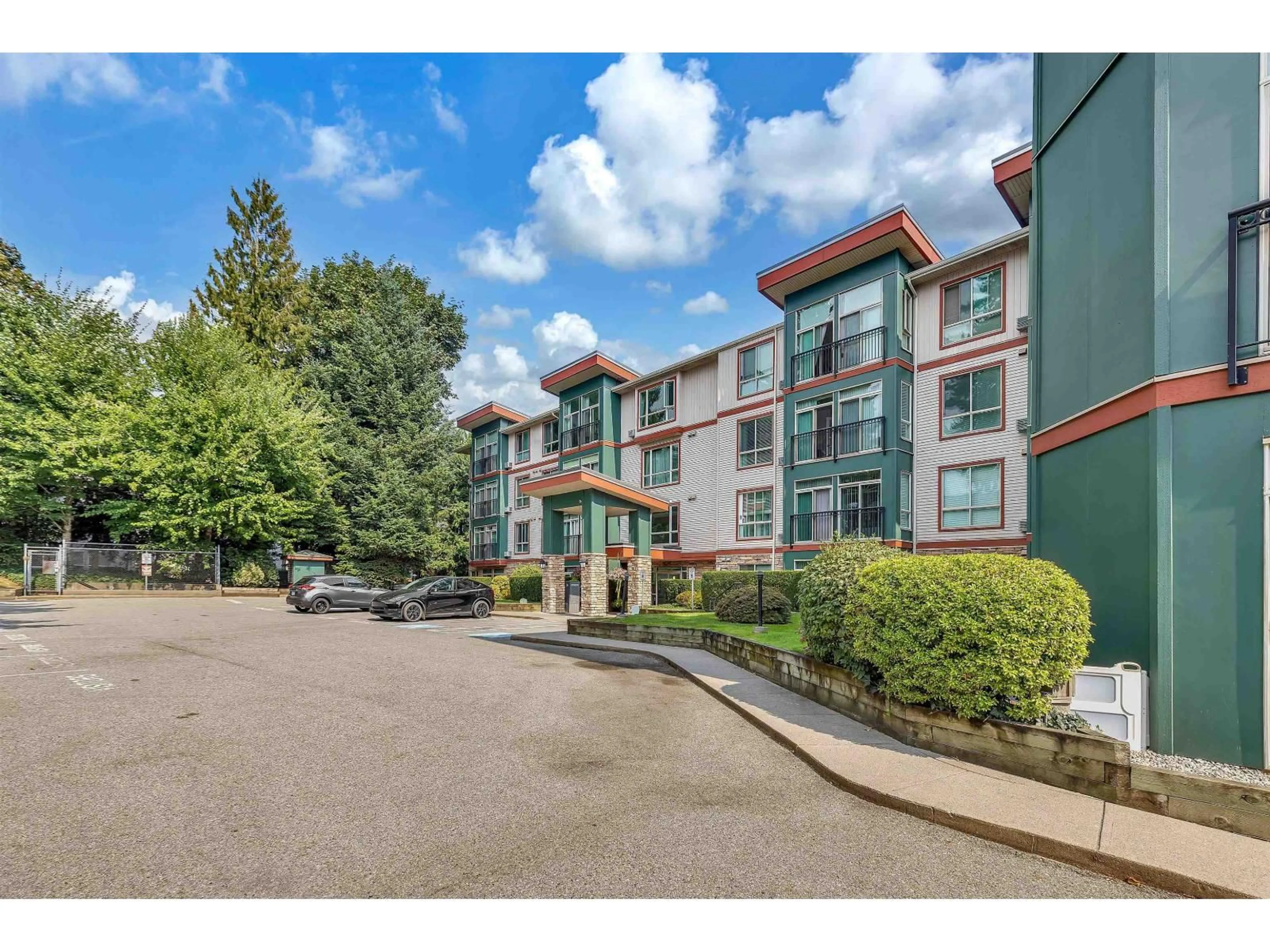 Unknown for 312 - 33485 SOUTH FRASER WAY, Abbotsford British Columbia V2S8P9