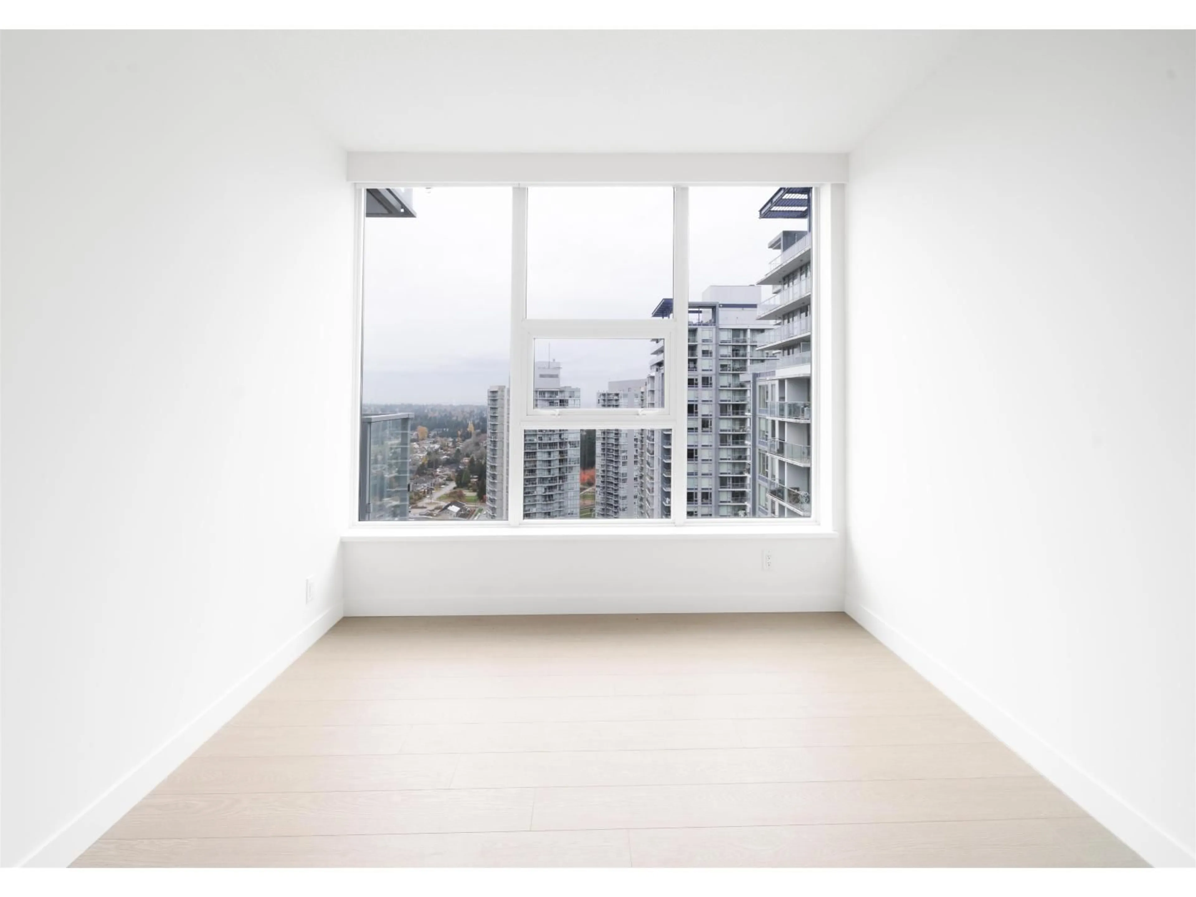 A pic of a room for 3406 - 13768 100 AVENUE, Surrey British Columbia V3T0V2