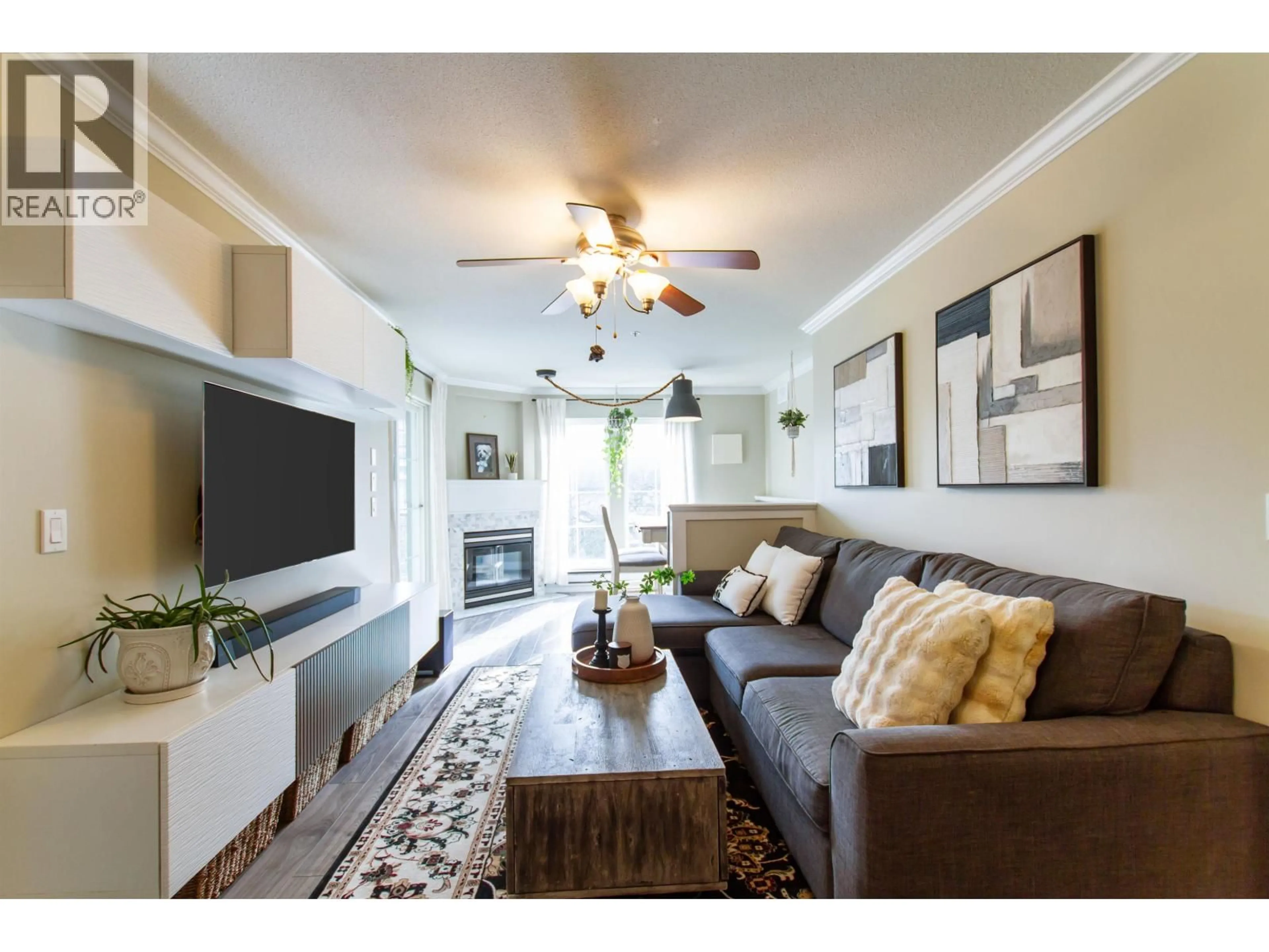 Living room with furniture, unknown for 202 - 1669 GRANT AVENUE, Port Coquitlam British Columbia V3B7W9