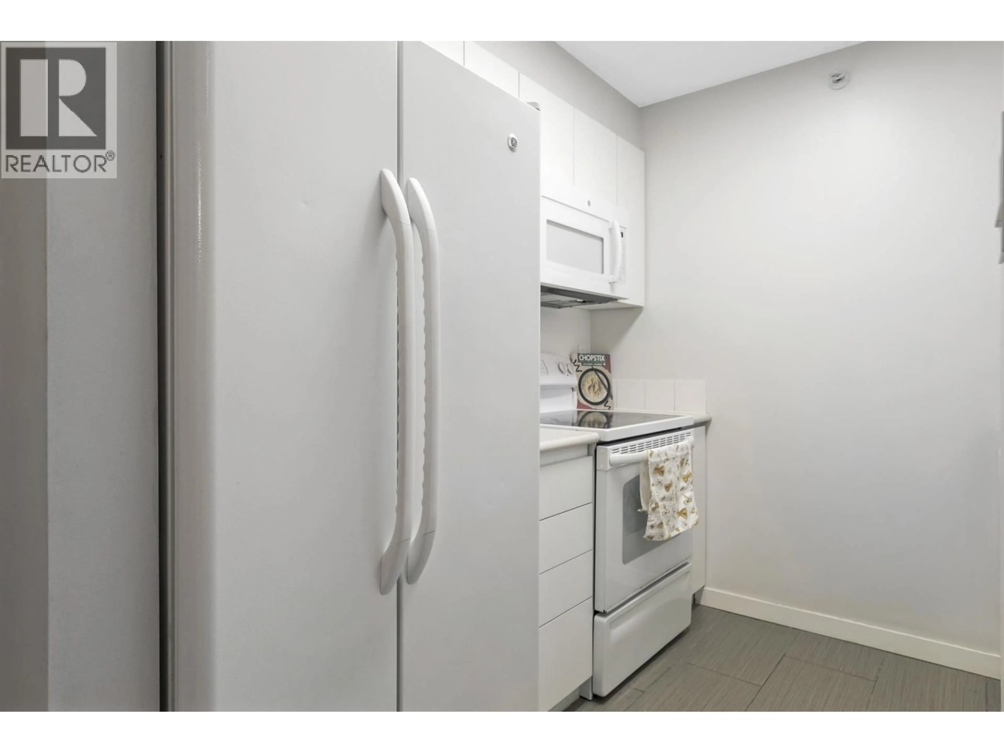 Standard kitchen, unknown for 702 - 720 CARNARVON STREET, New Westminster British Columbia V3M6S2
