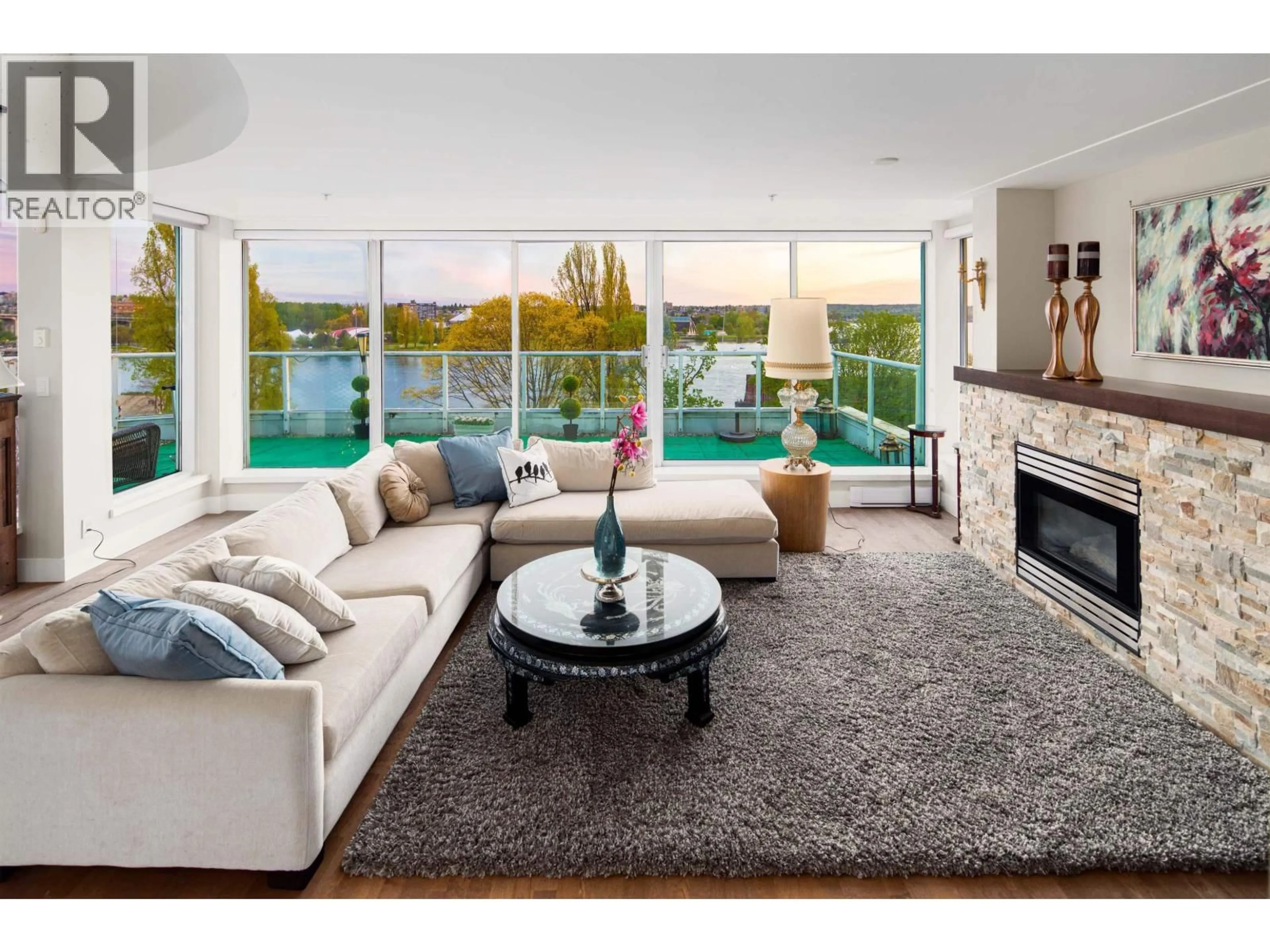 Living room with furniture, unknown for PH - 1403 BEACH AVENUE, Vancouver British Columbia V6G1Y3