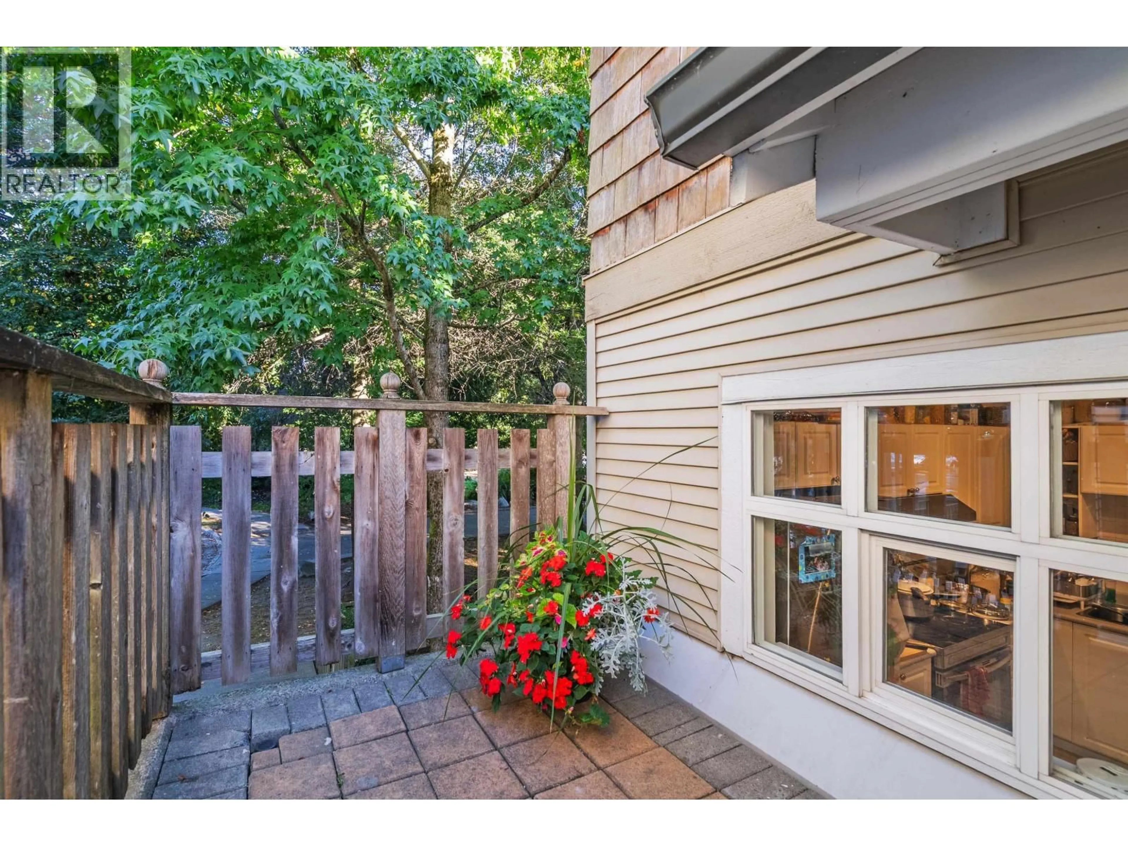 Patio, unknown for 1 - 8581 JELLICOE STREET, Vancouver British Columbia V5S4T5