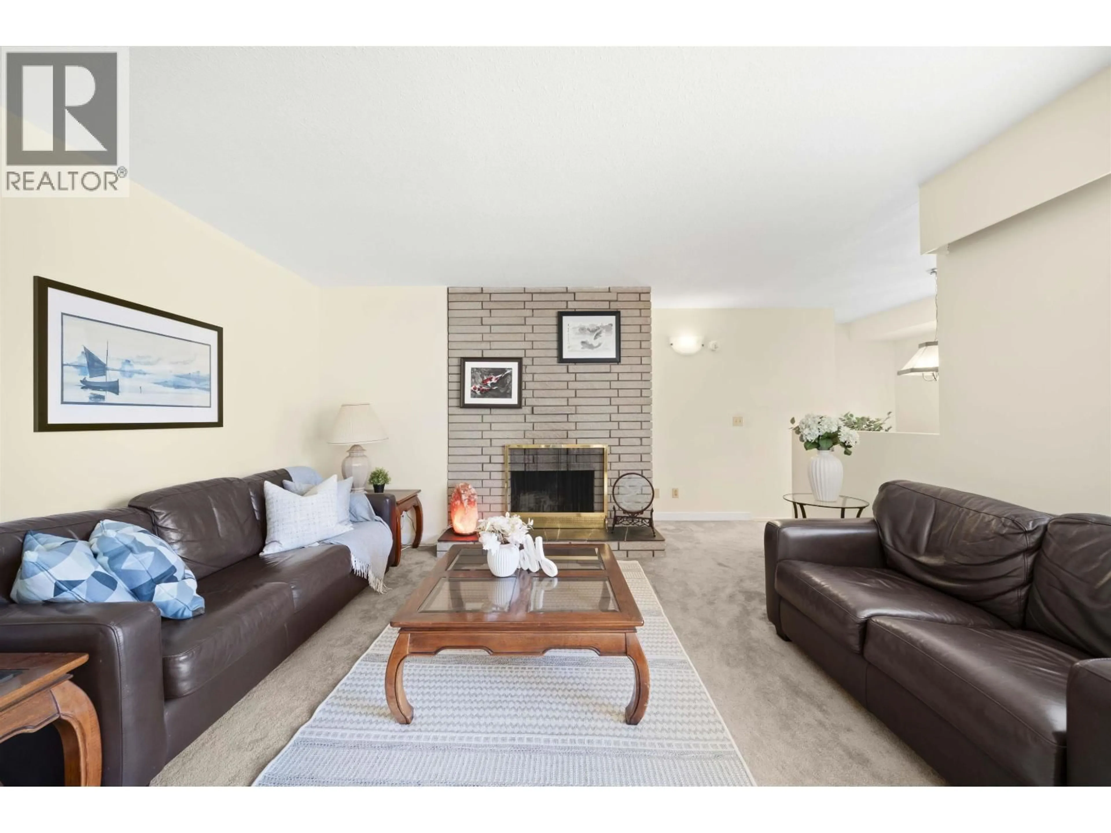 Living room with furniture, unknown for 8431 ROSEBANK CRESCENT, Richmond British Columbia V7A2K8