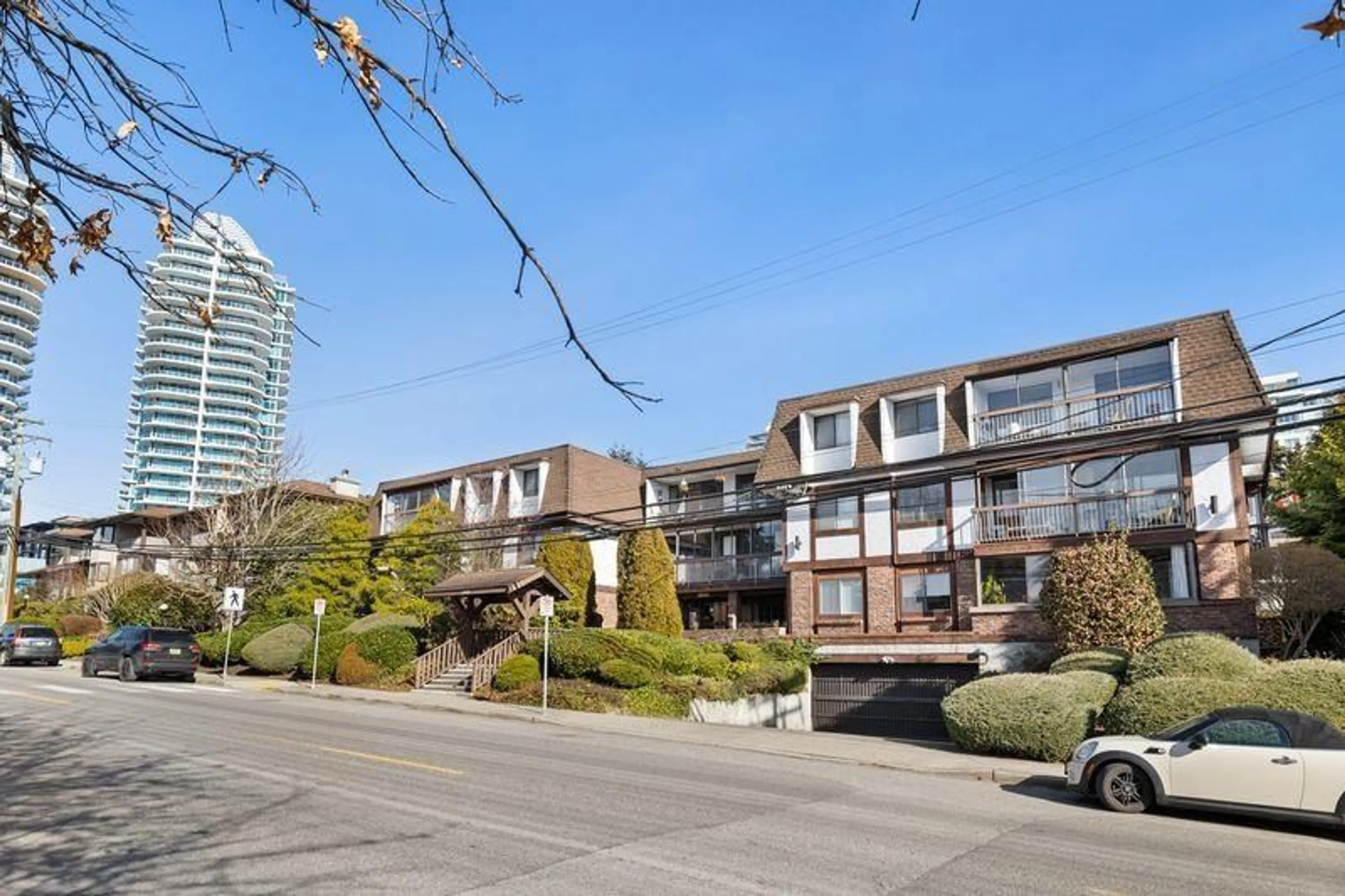 Patio, street for 309 - 1444 MARTIN STREET, White Rock British Columbia V4B3W7