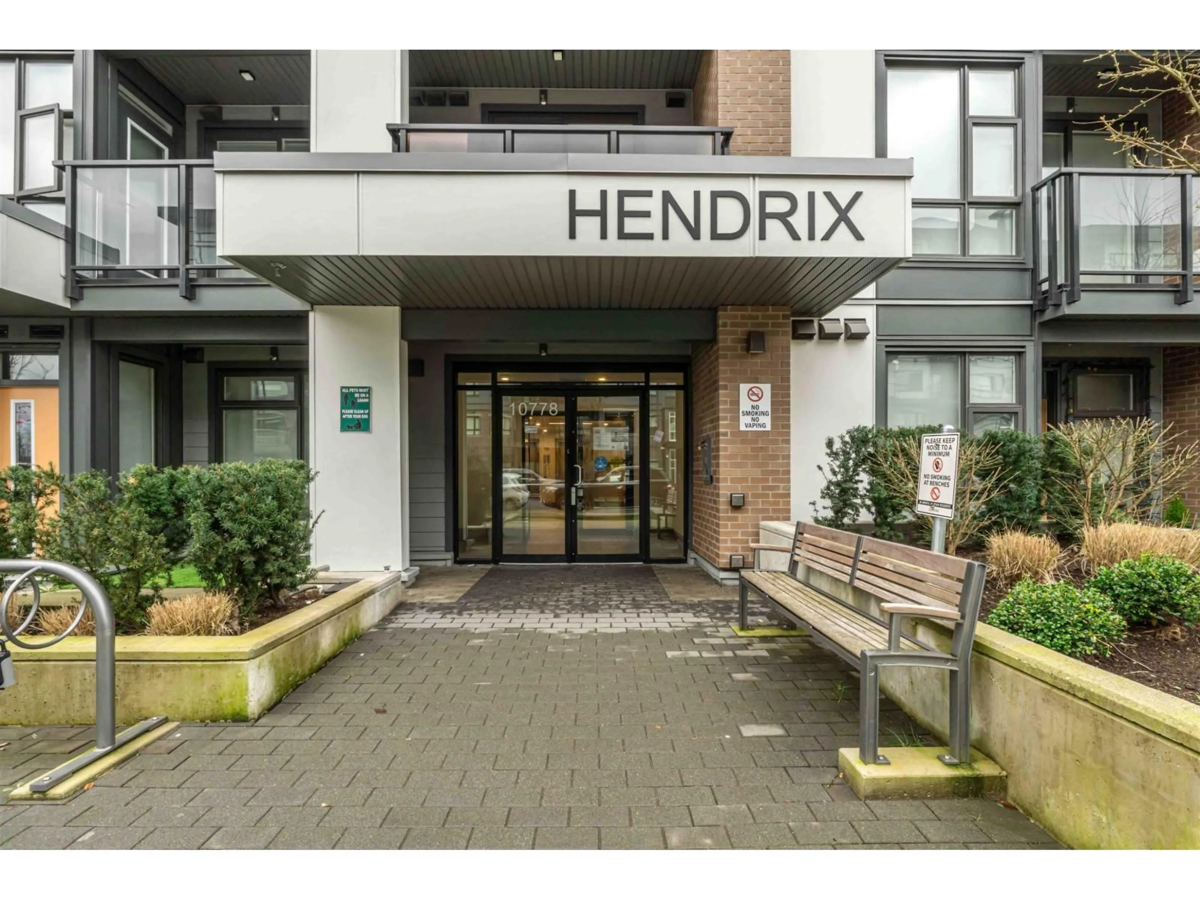 Indoor entryway for 110 - 10778 138 STREET, Surrey British Columbia V3T0S5