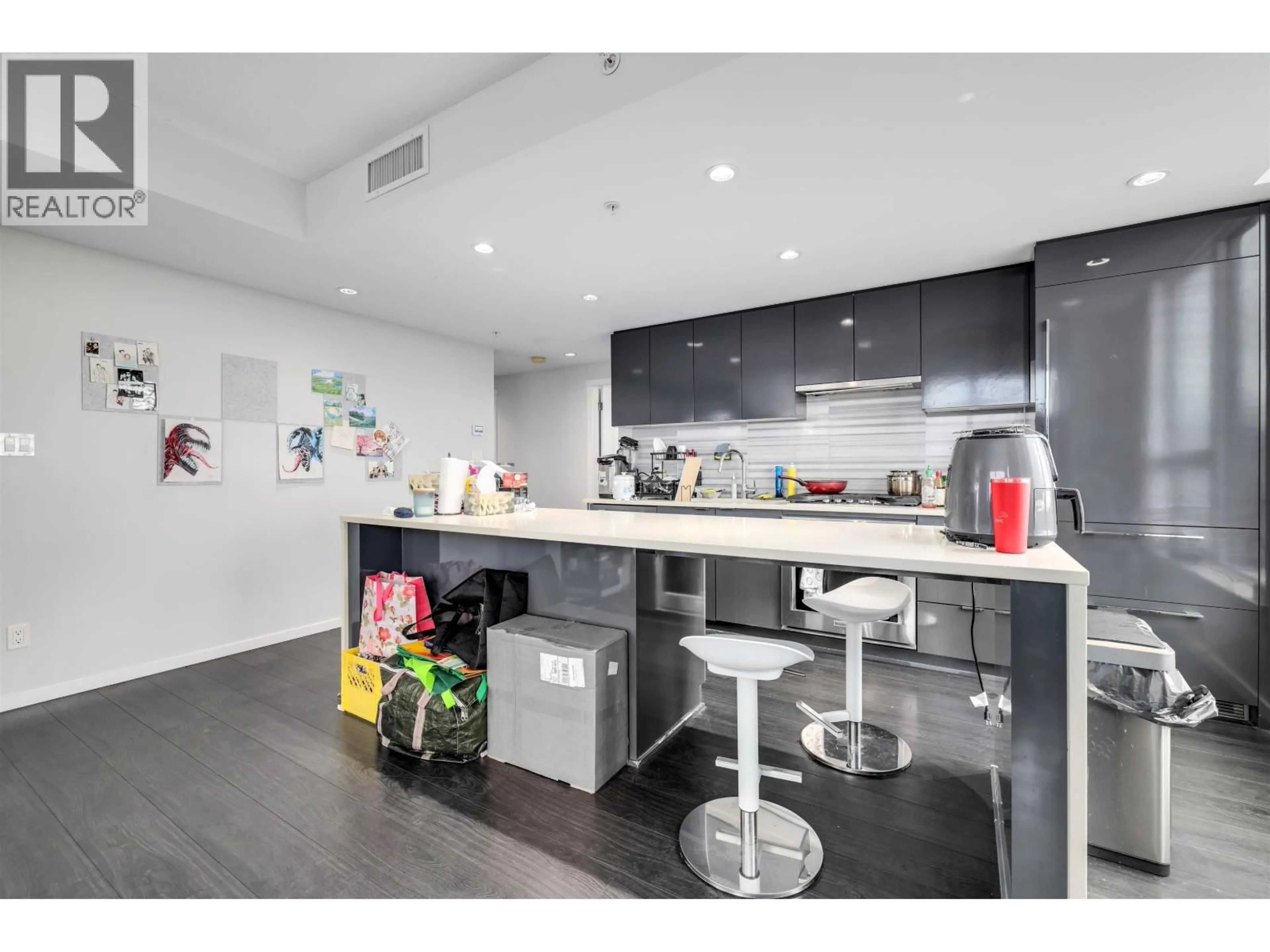 Unknown for 2907 - 5883 BARKER AVENUE, Burnaby British Columbia V5H0G4