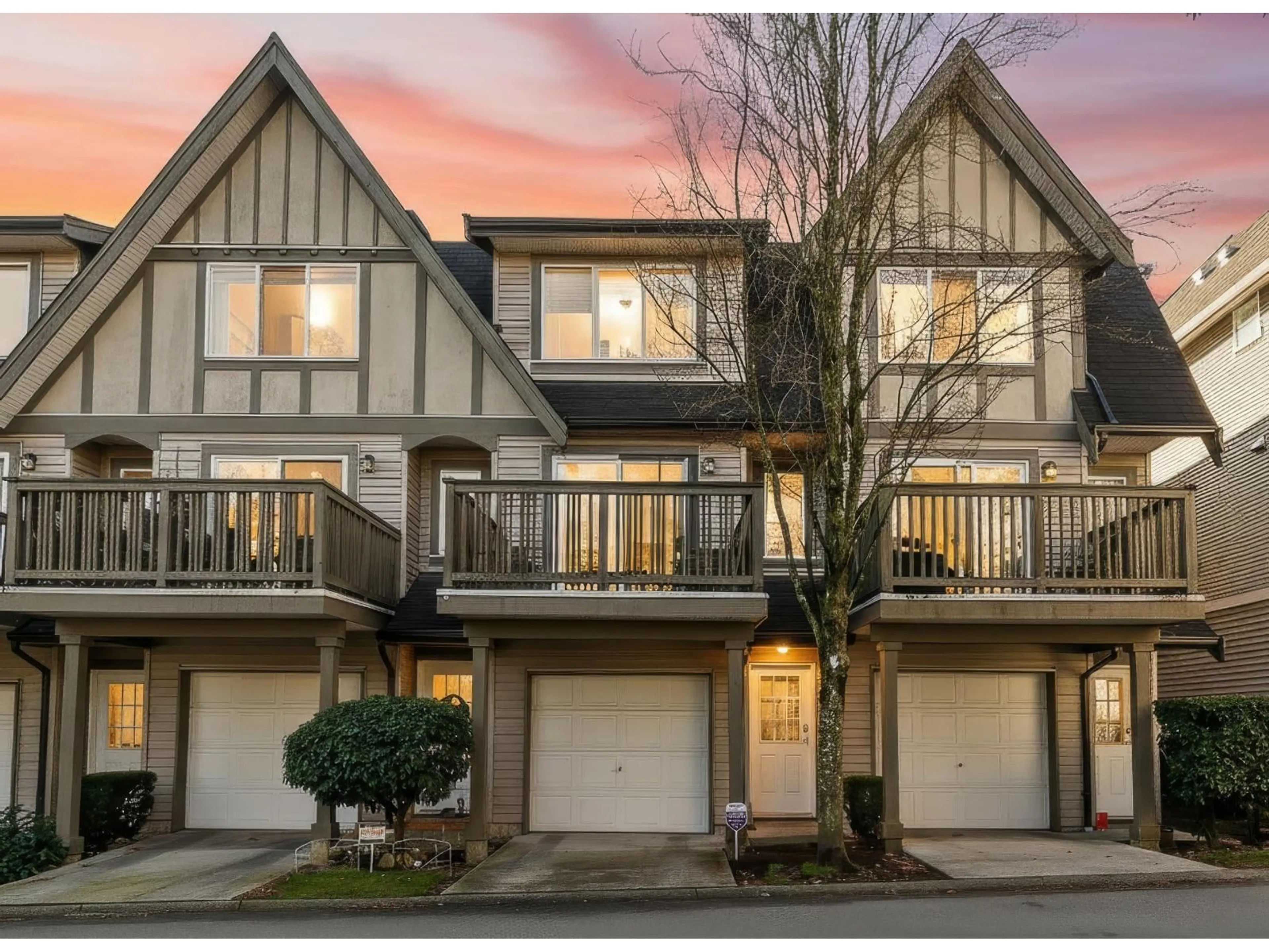 A pic from outside/outdoor area/front of a property/back of a property/a pic from drone, street for 12 - 8775 161 STREET, Surrey British Columbia V4N5G3