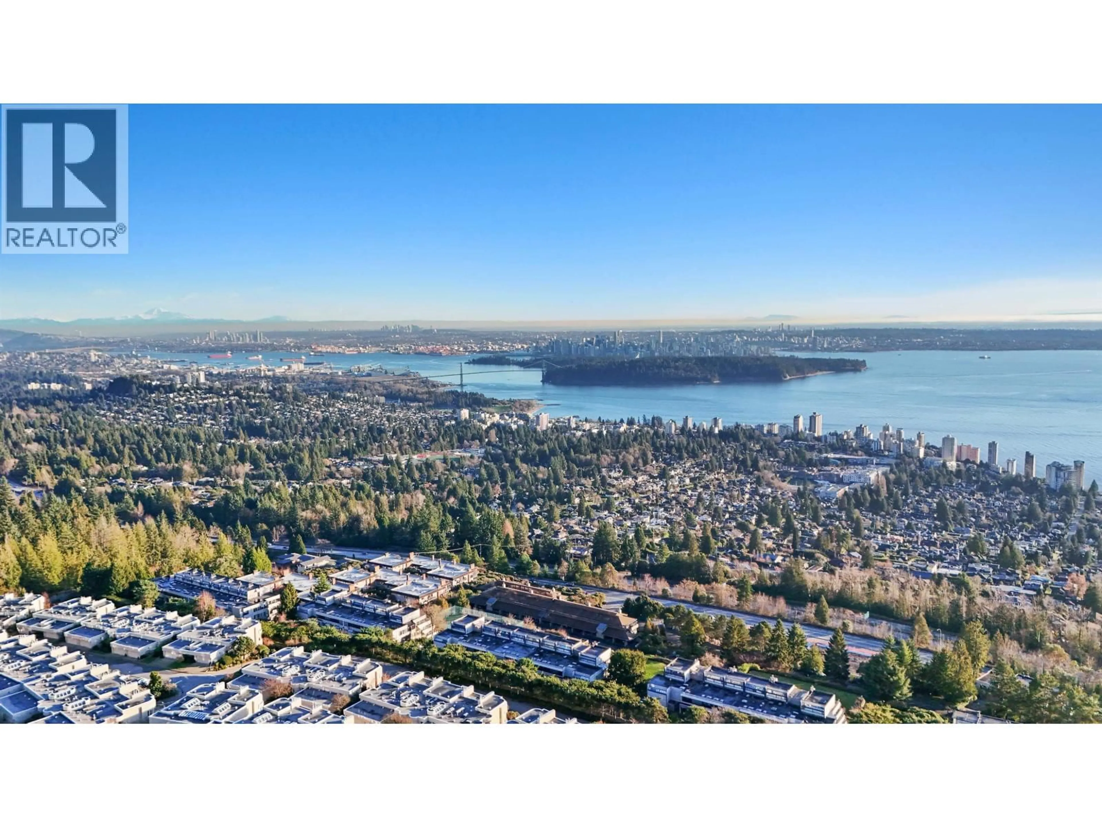 A pic from outside/outdoor area/front of a property/back of a property/a pic from drone, water/lake/river/ocean view for 63 - 2212 FOLKESTONE WAY, West Vancouver British Columbia V7S2X7