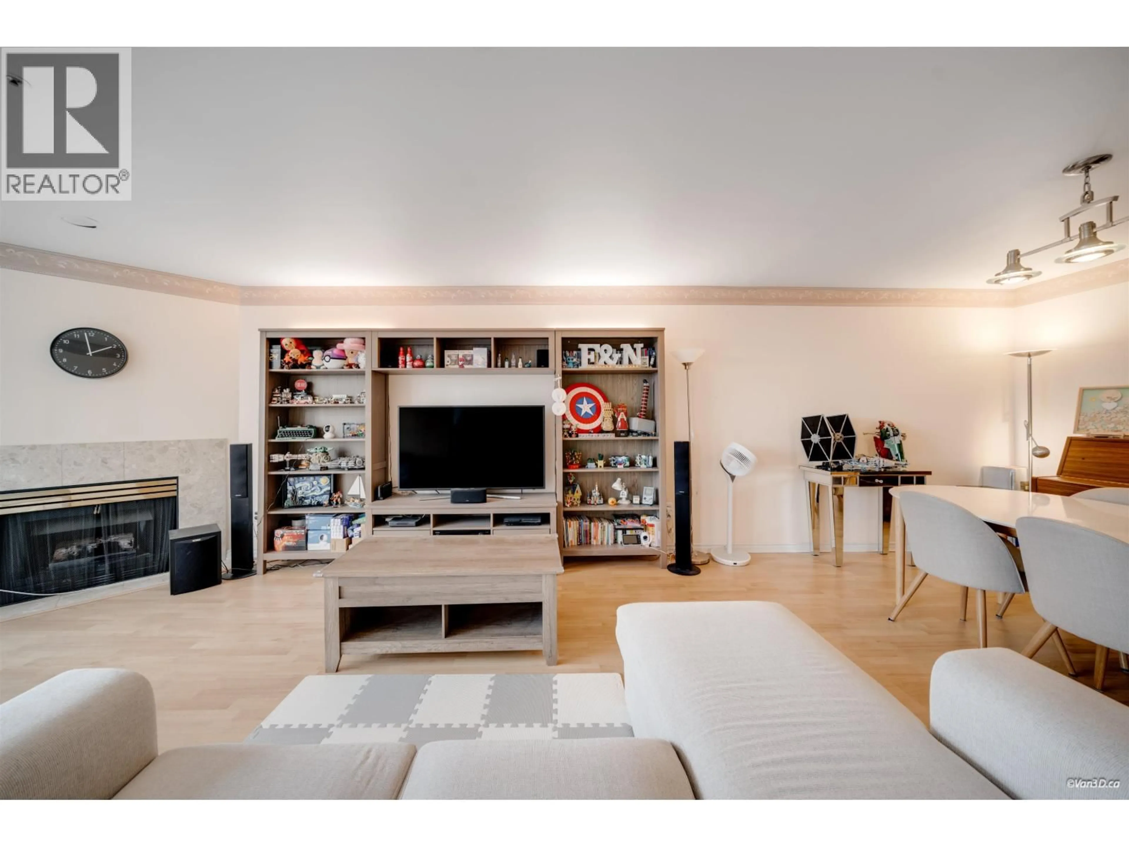 Living room with furniture, unknown for 301 - 7700 GILBERT ROAD, Richmond British Columbia V7C3W2