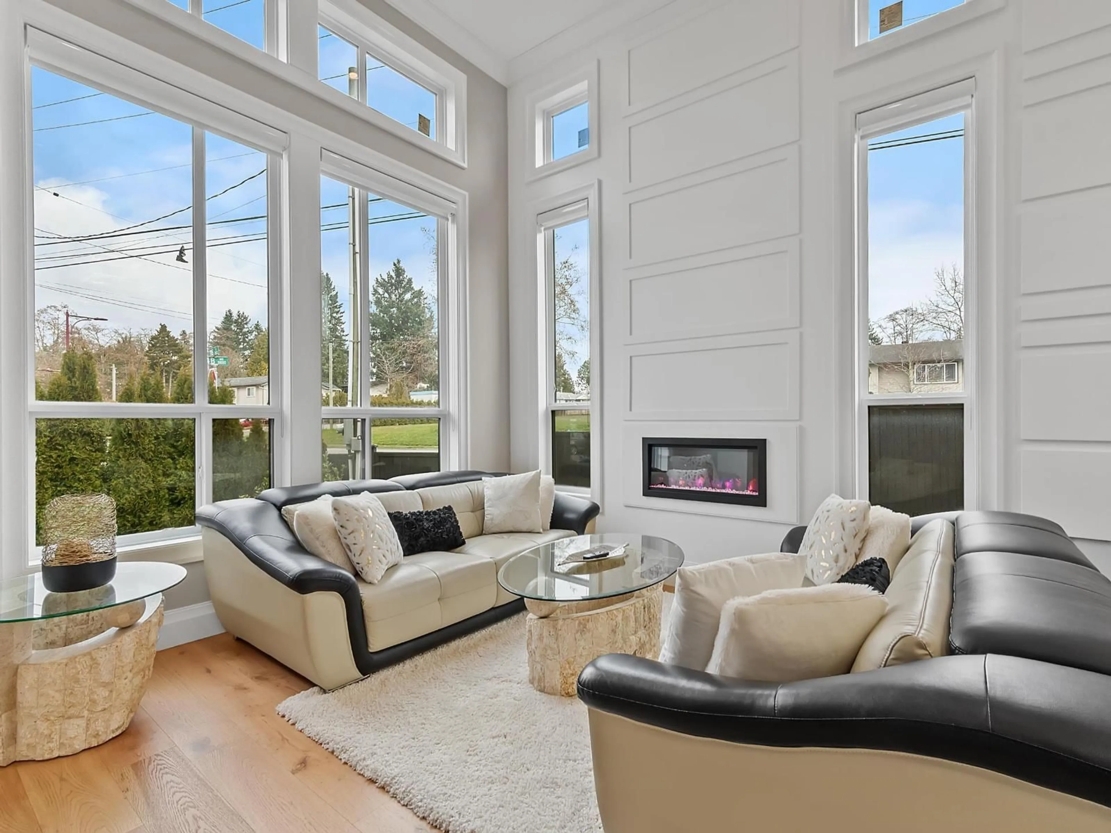 Living room with furniture, unknown for 11586 84B AVENUE, Delta British Columbia V4C2T6