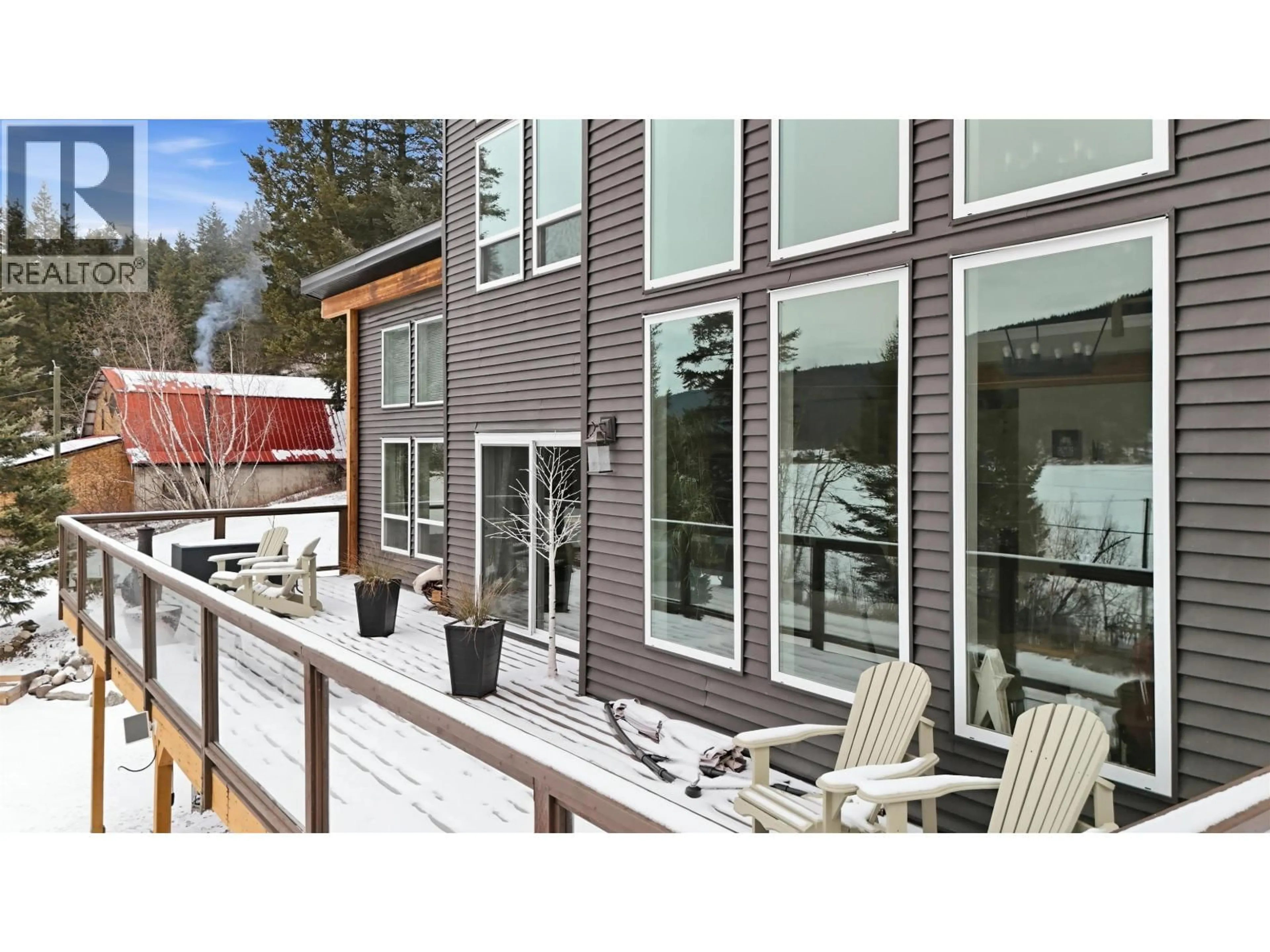 Patio, unknown for 6061 ROBERTSON ROAD, Williams Lake British Columbia V2G4Y5