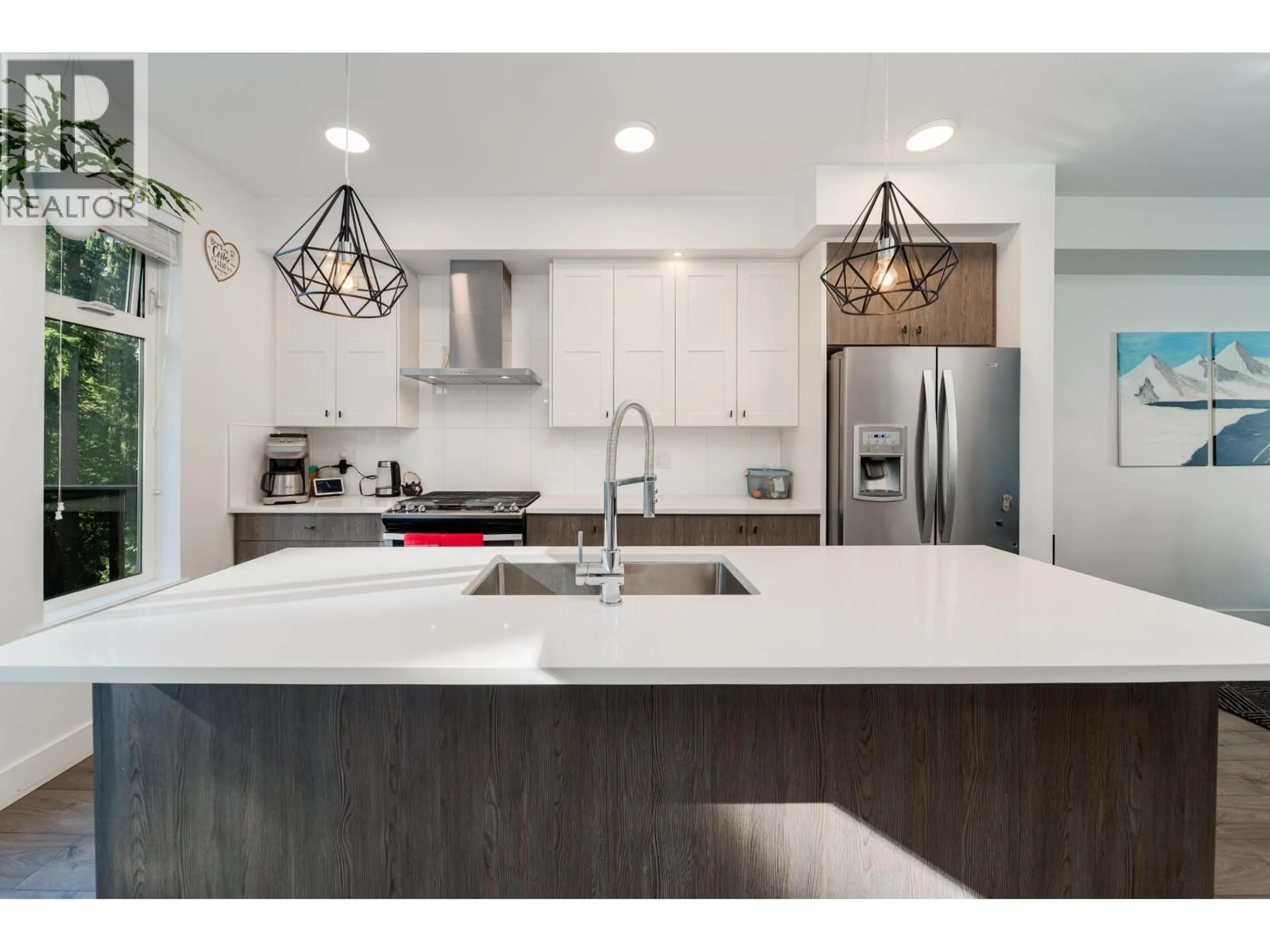 Open concept kitchen, ceramic/tile floor for 66 - 24108 104 AVENUE, Maple Ridge British Columbia V2W0J5