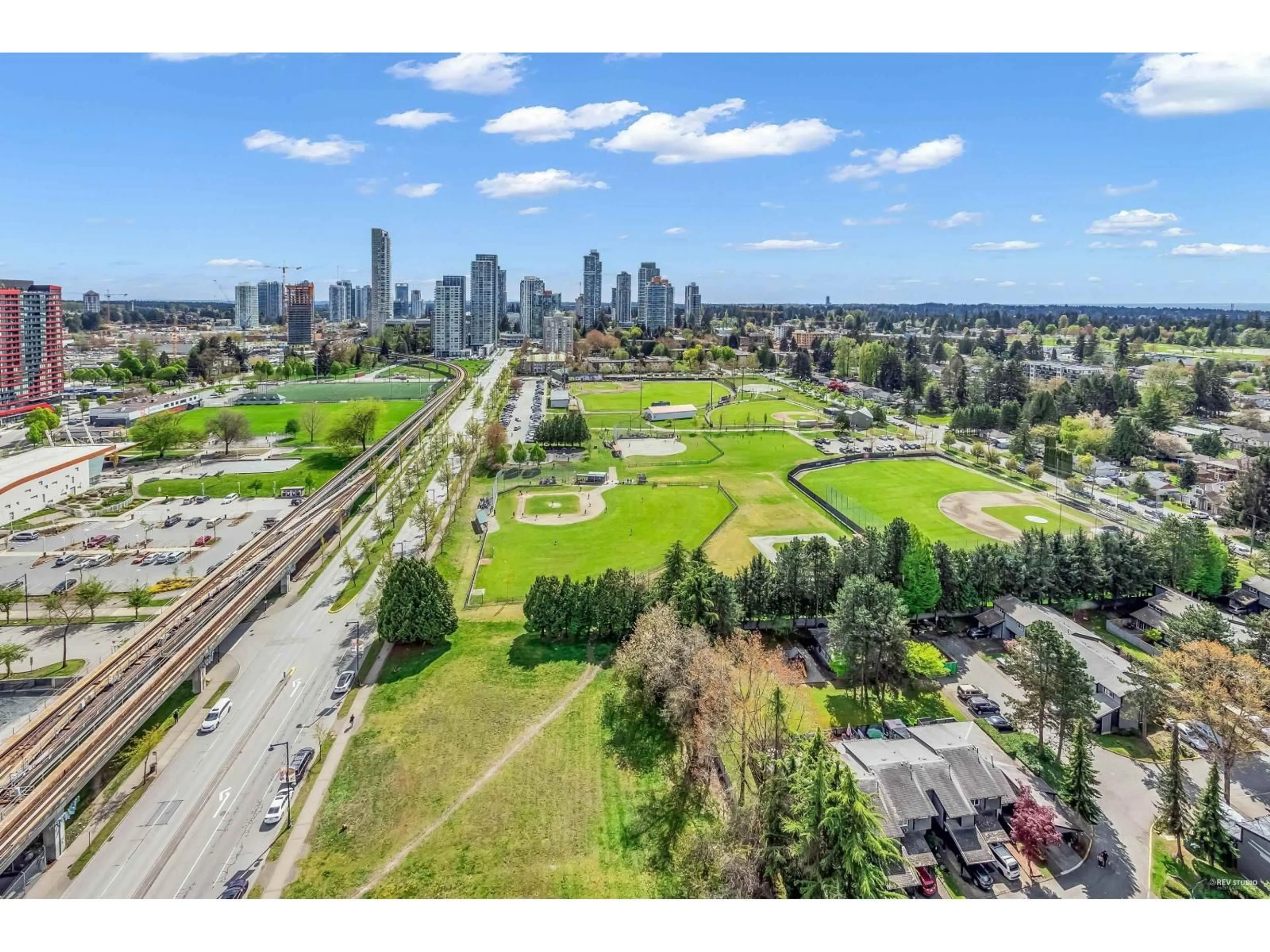 A pic from outside/outdoor area/front of a property/back of a property/a pic from drone, city buildings view from balcony for 2404 - 10777 UNIVERSITY DRIVE, Surrey British Columbia V3T0E6