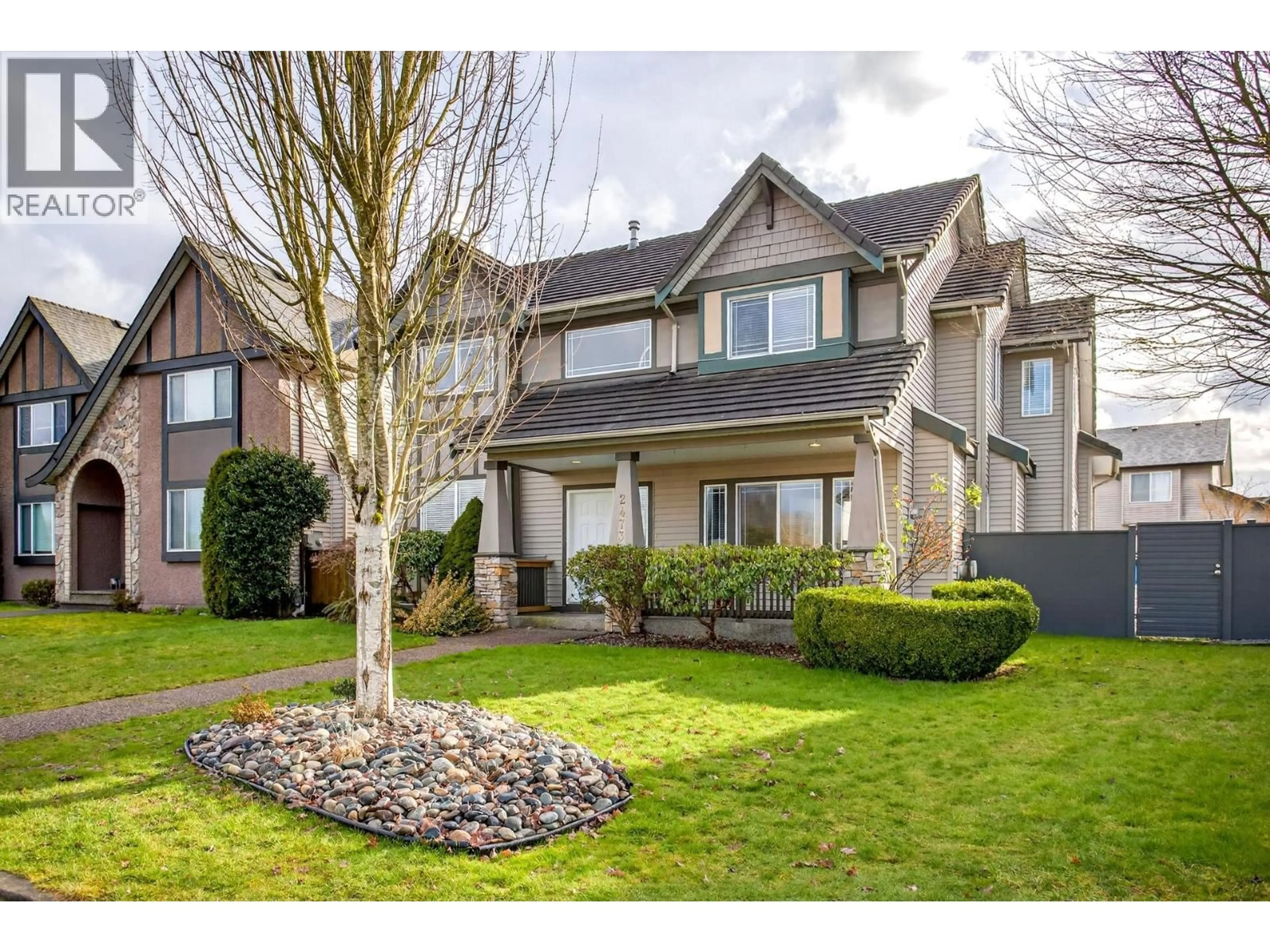 Home with vinyl exterior material, street for 2473 NILE GATE, Port Coquitlam British Columbia V3B8B3