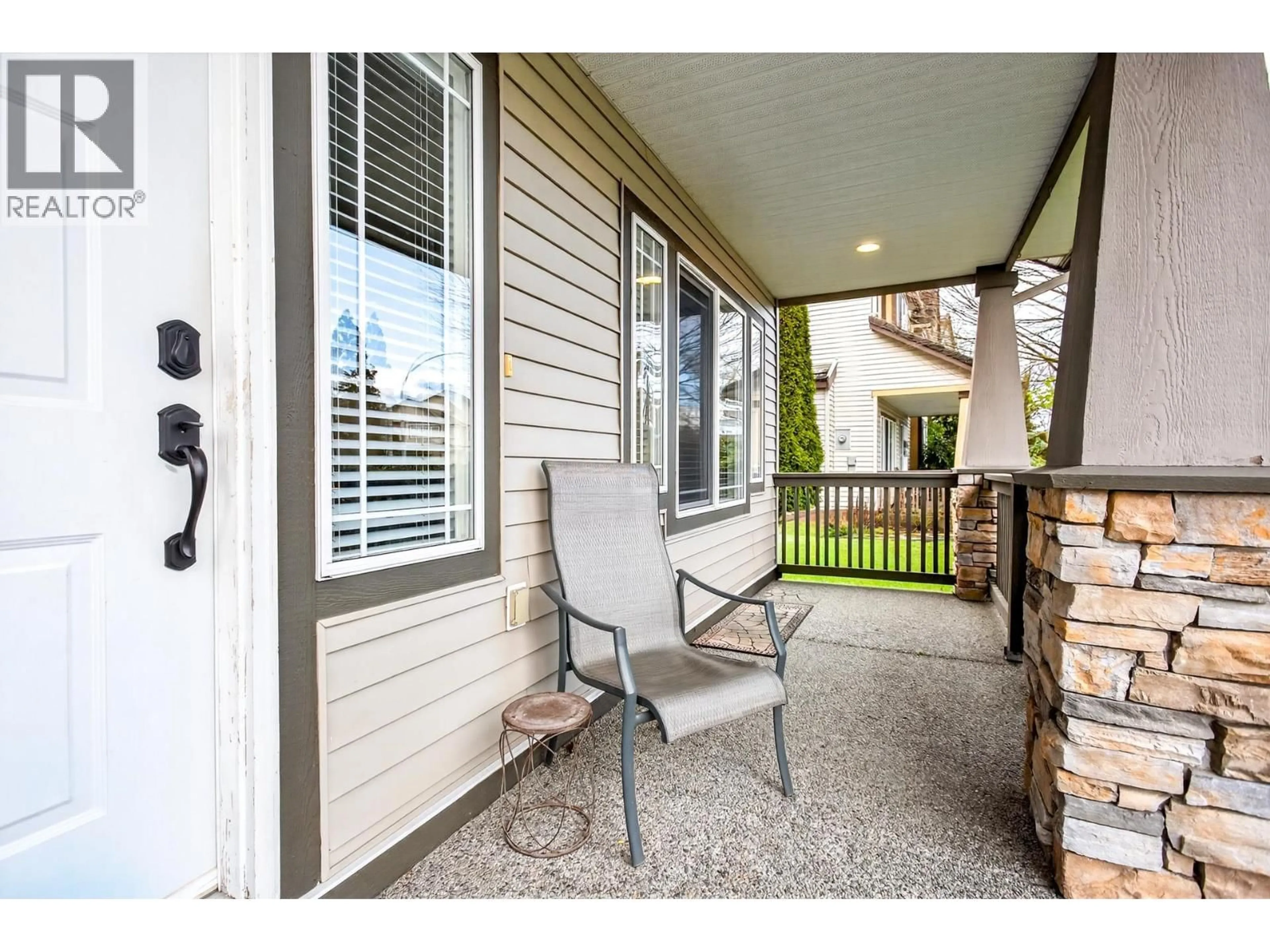 Patio, street for 2473 NILE GATE, Port Coquitlam British Columbia V3B8B3