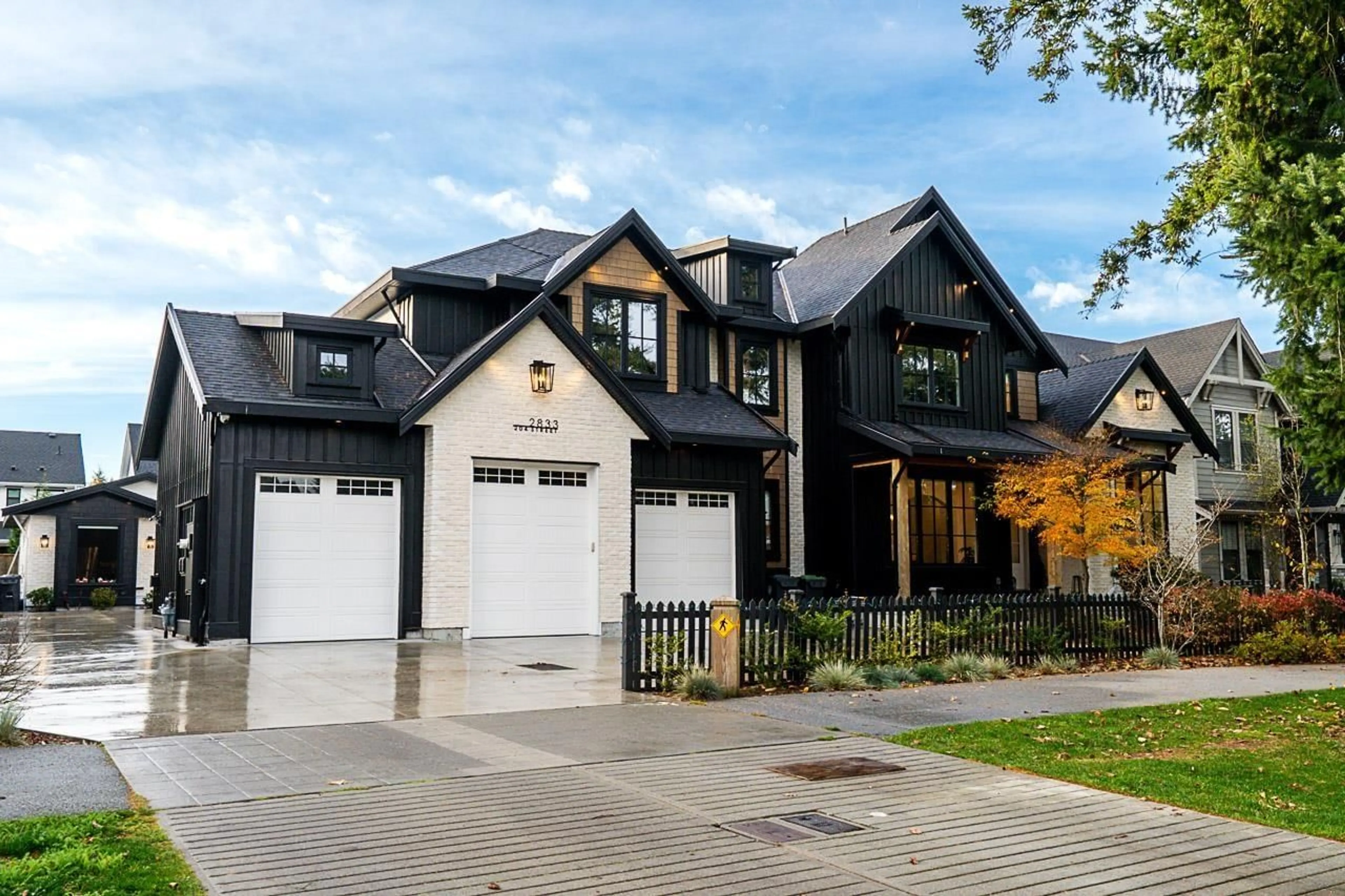 Home with brick exterior material, street for 2833 204 STREET, Langley British Columbia V2Z0B4