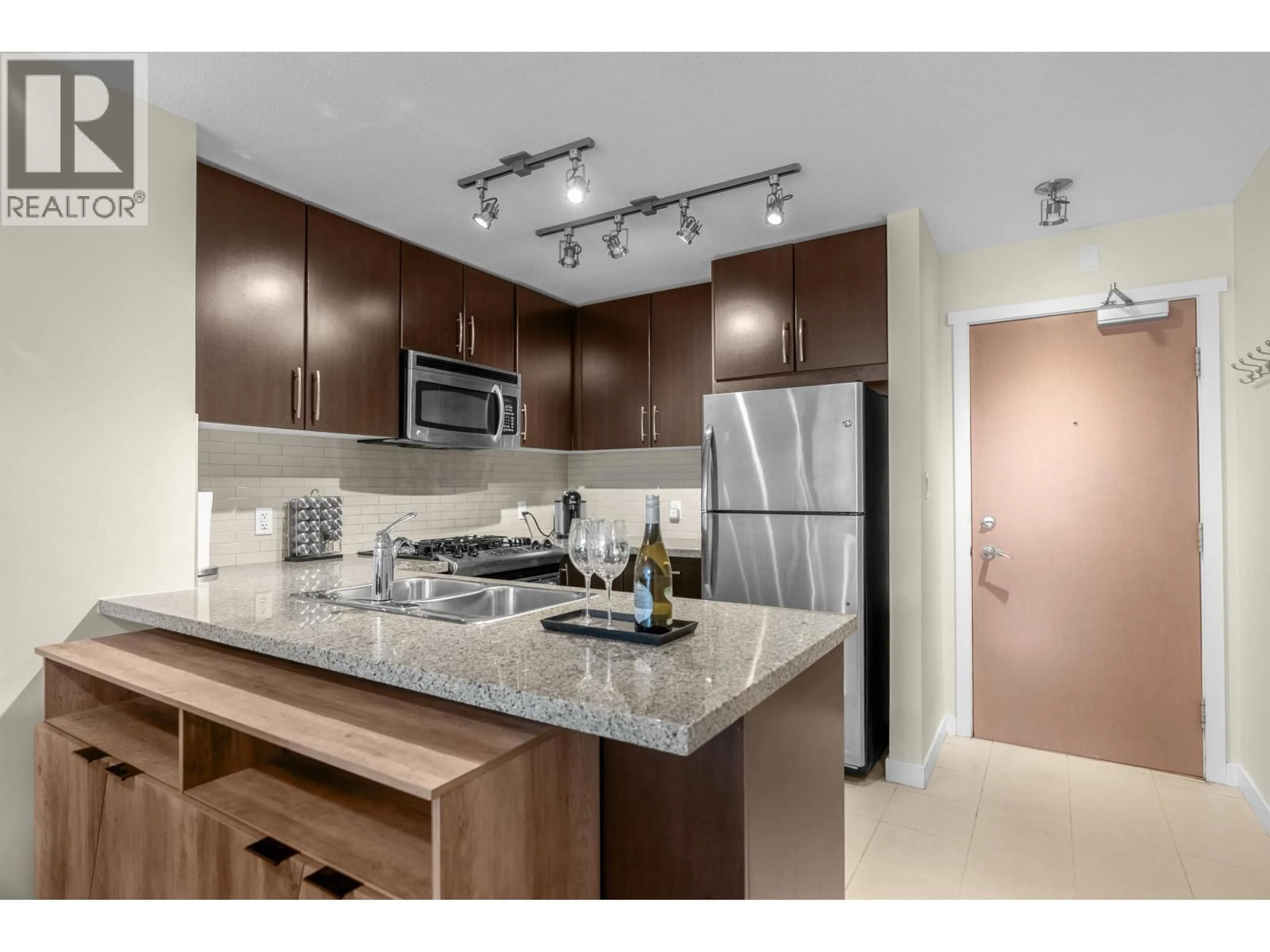 Standard kitchen, unknown for 1202 - 660 NOOTKA WAY, Port Moody British Columbia V3H0B7