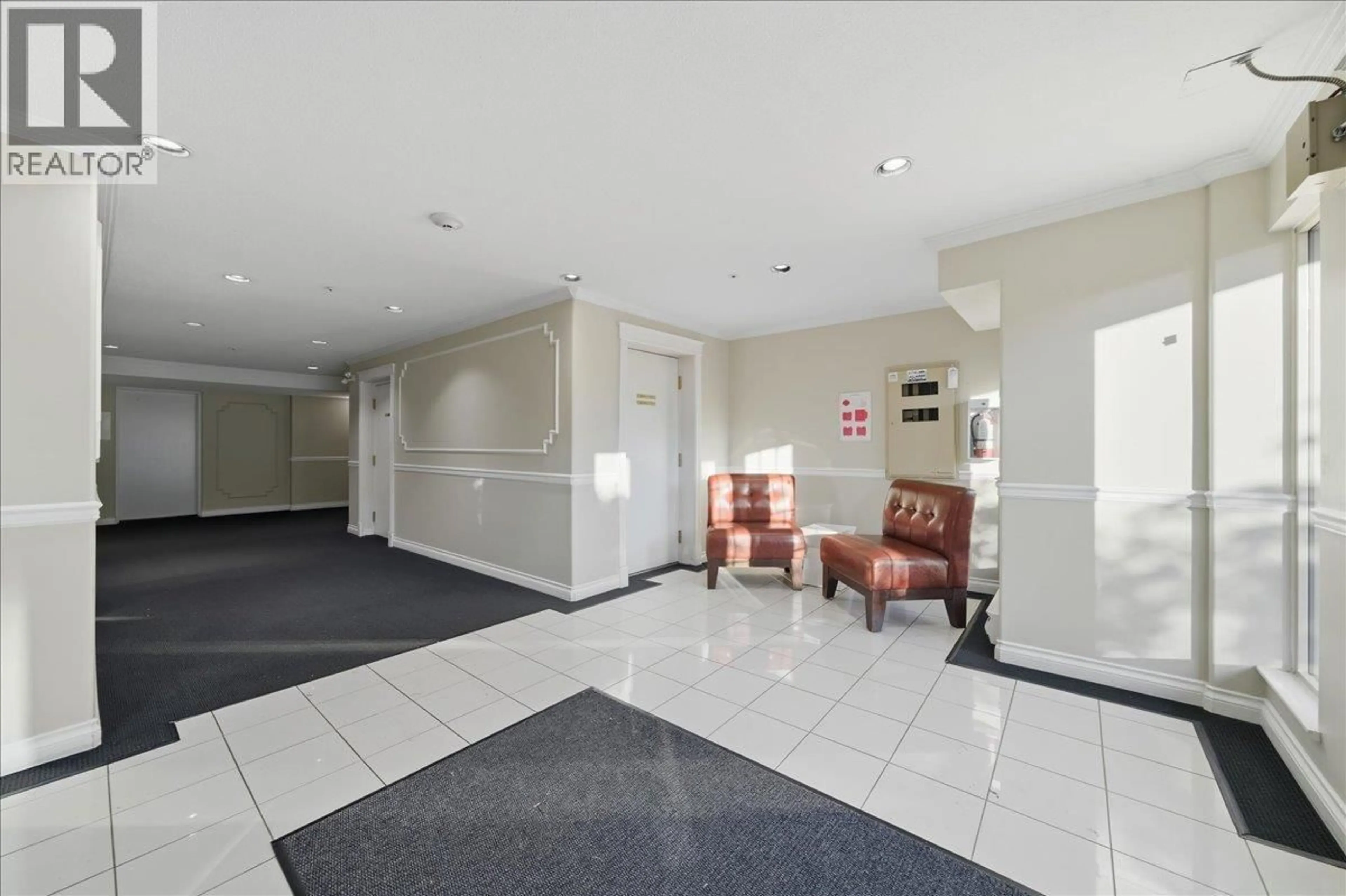 Lobby for 105 - 2345 CENTRAL AVENUE, Port Coquitlam British Columbia V3C1V9