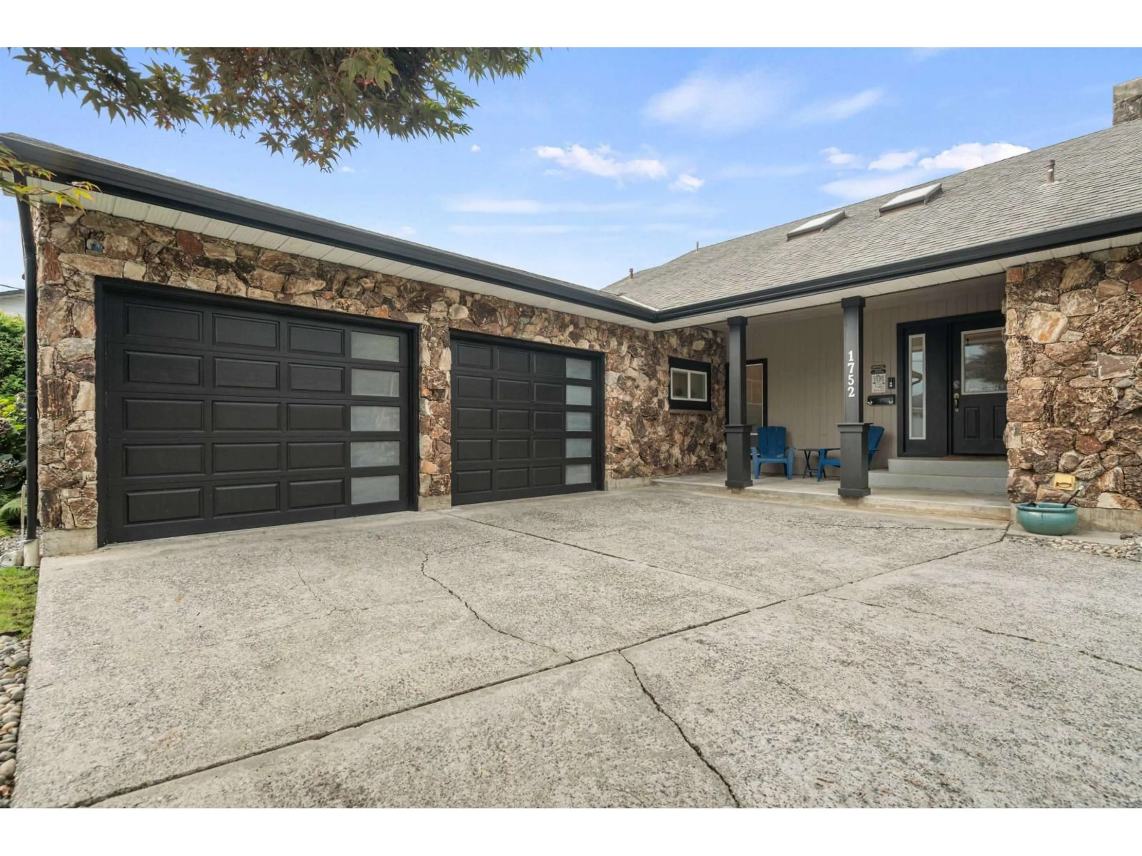 Unknown for 1752 CEDAR PLACE, Agassiz British Columbia V0M1A2