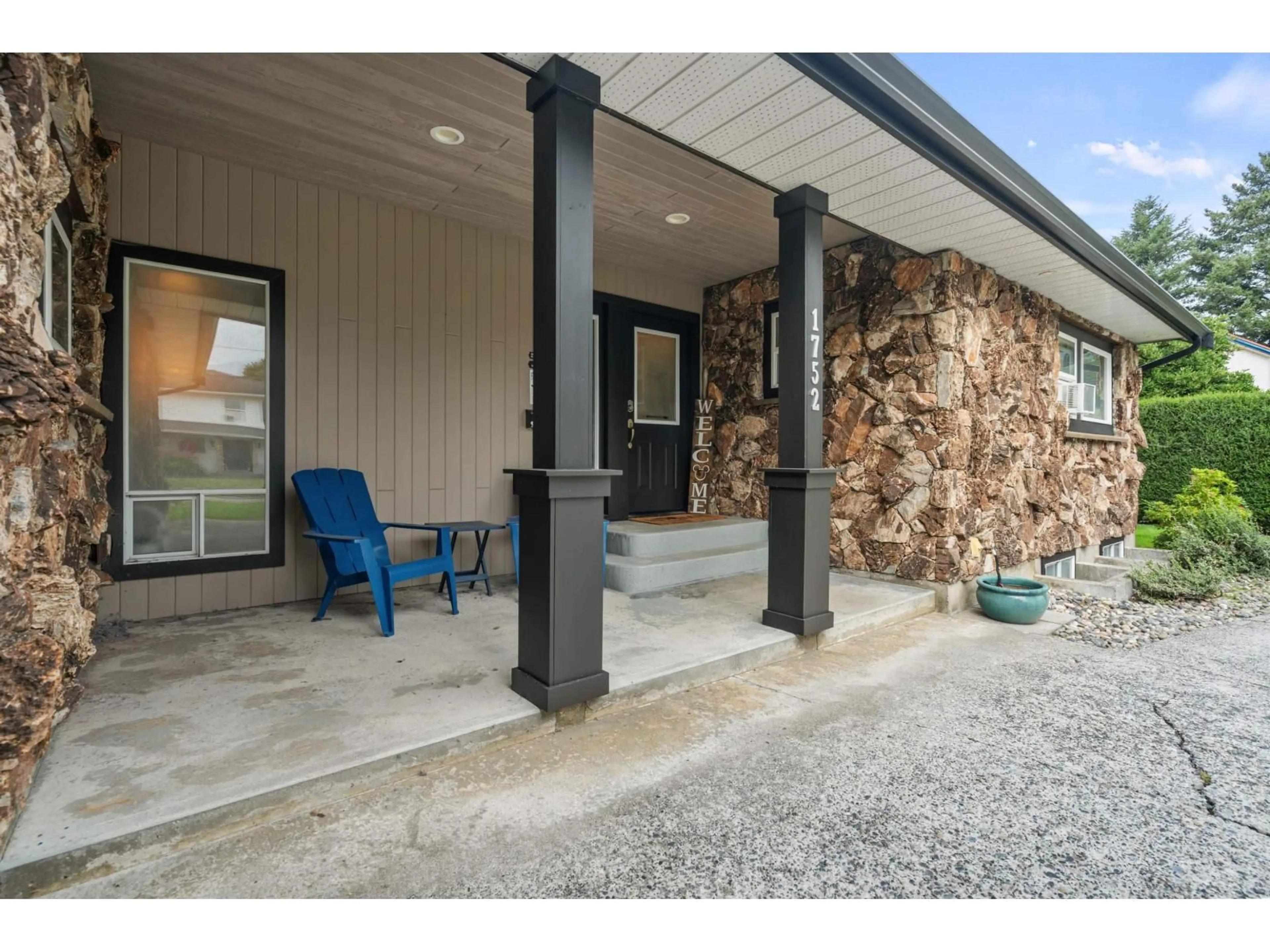 Unknown for 1752 CEDAR PLACE, Agassiz British Columbia V0M1A2