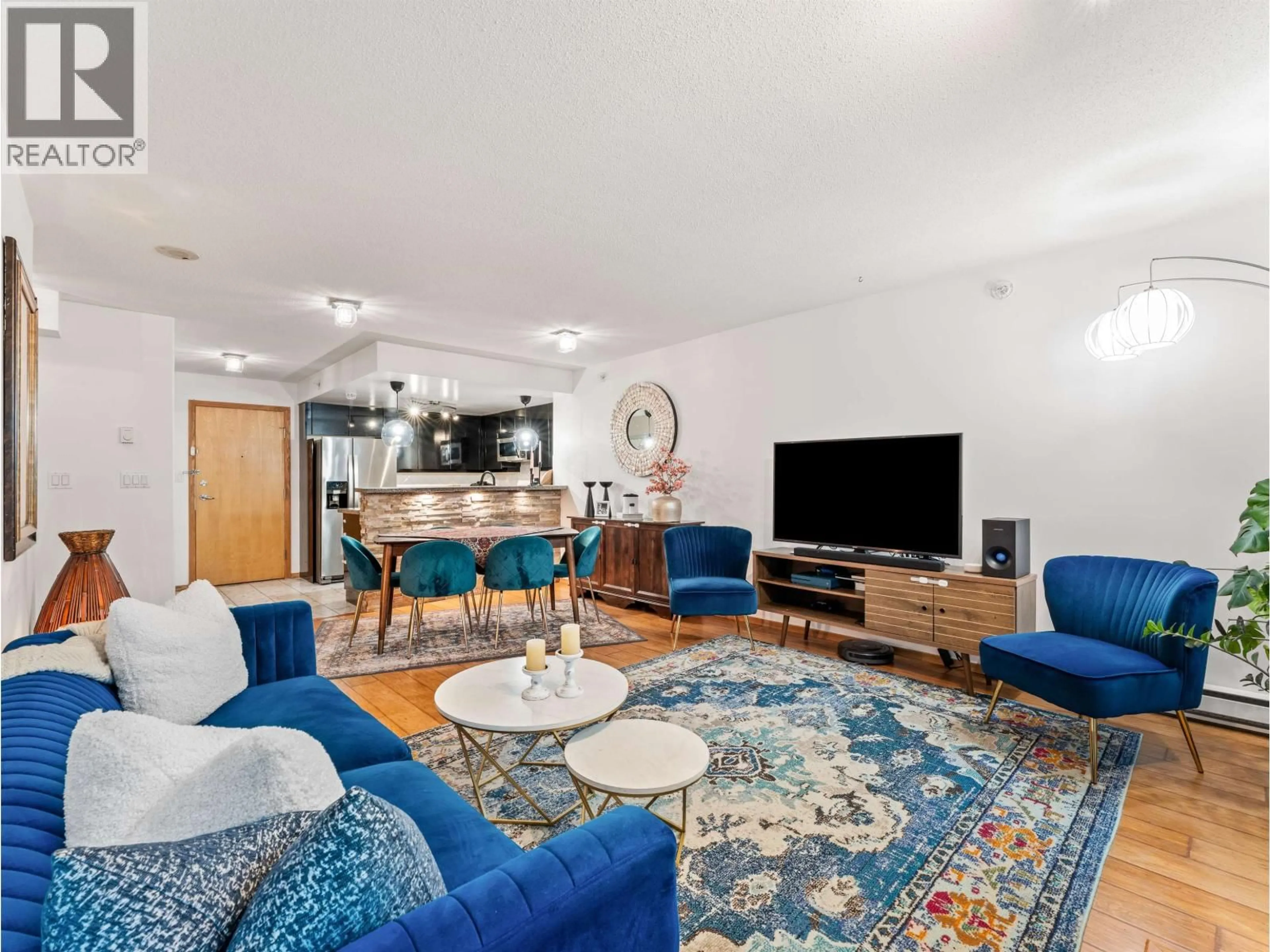 Living room with furniture, unknown for 306 - 1328 PENDER STREET, Vancouver British Columbia V6E4T1