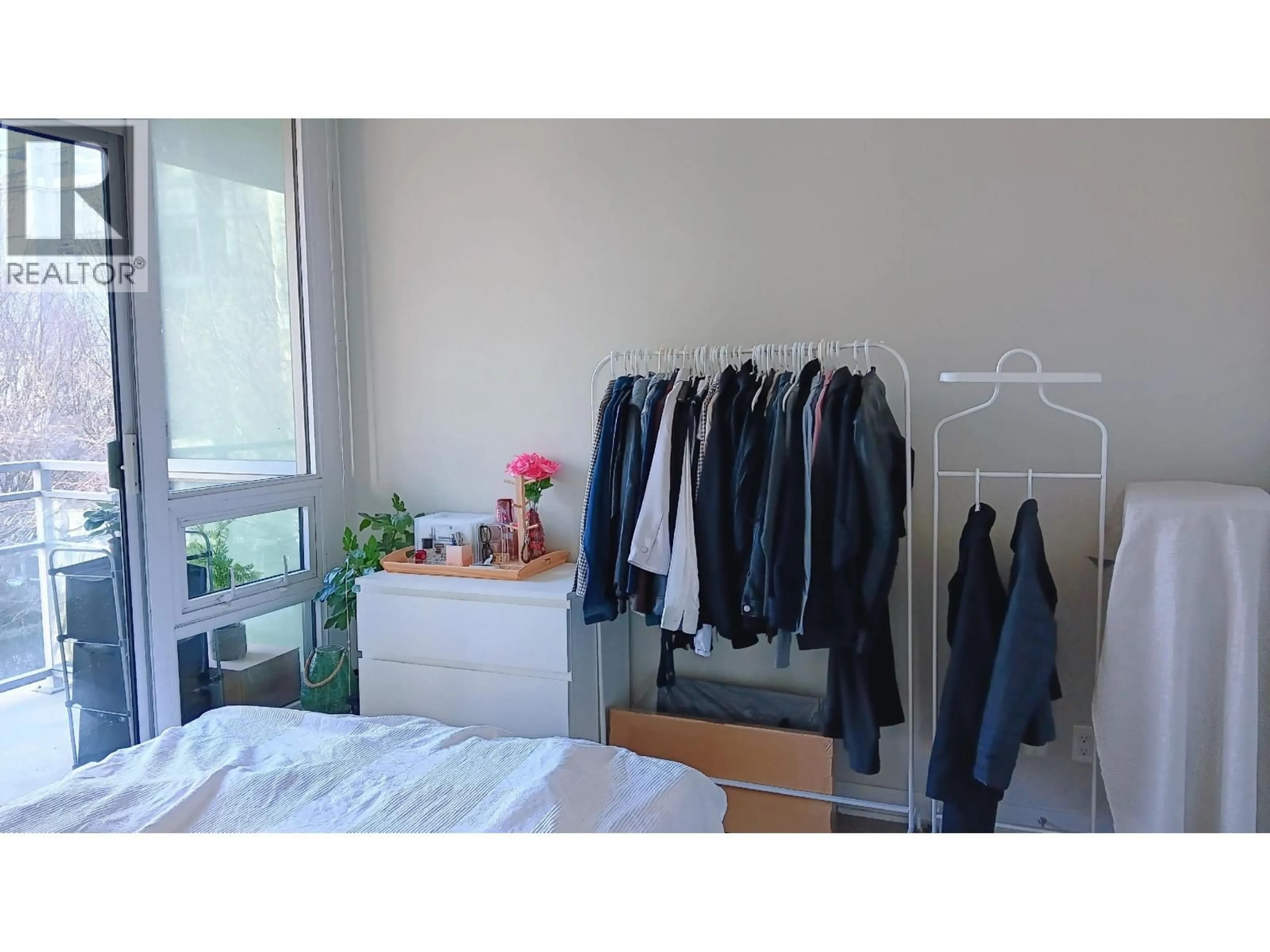 A pic of a room for 701 - 2975 ATLANTIC AVENUE, Coquitlam British Columbia V3B0C5