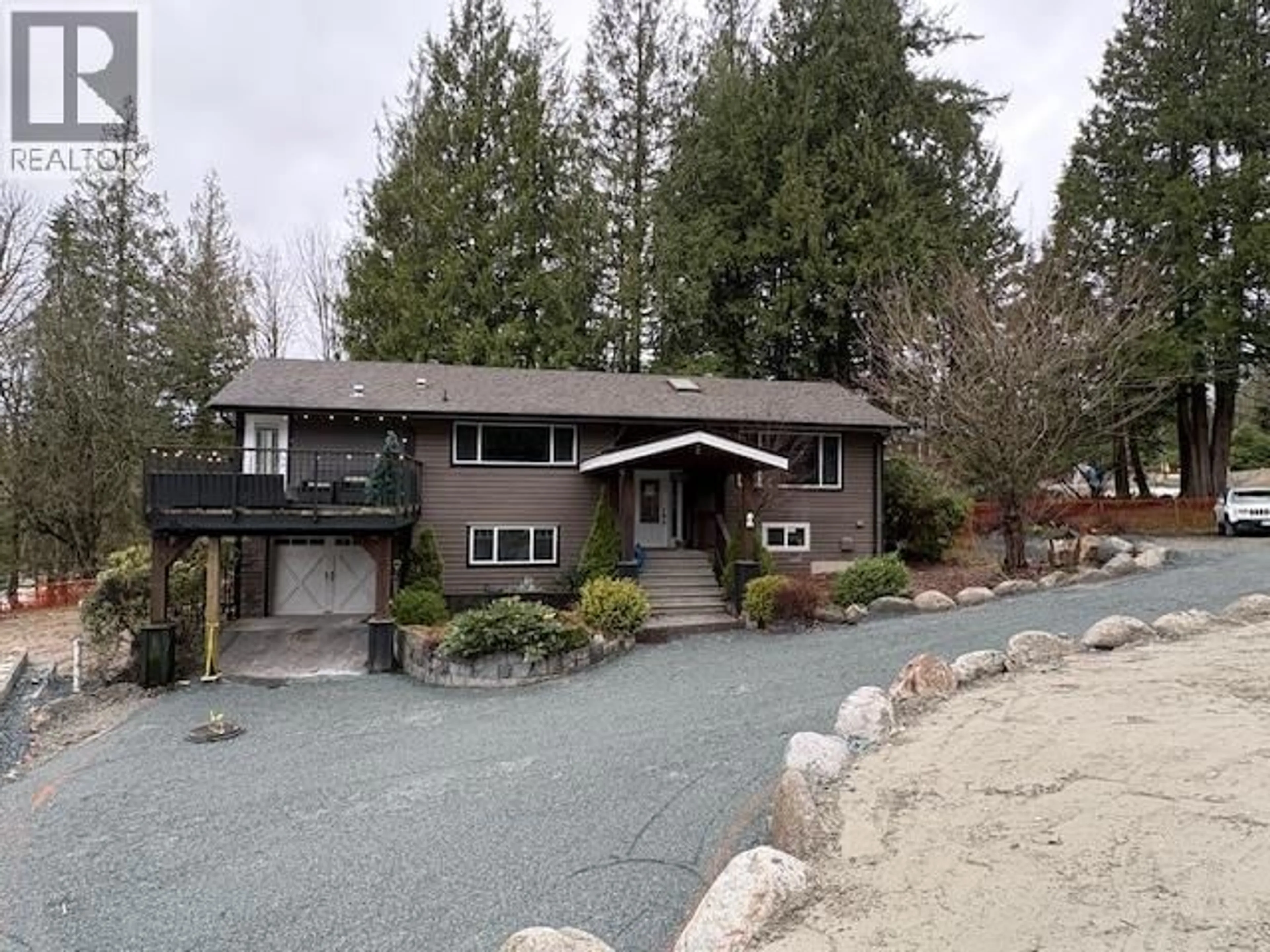 A pic from outside/outdoor area/front of a property/back of a property/a pic from drone, unknown for 13993 SILVER VALLEY ROAD, Maple Ridge British Columbia V4R2R3