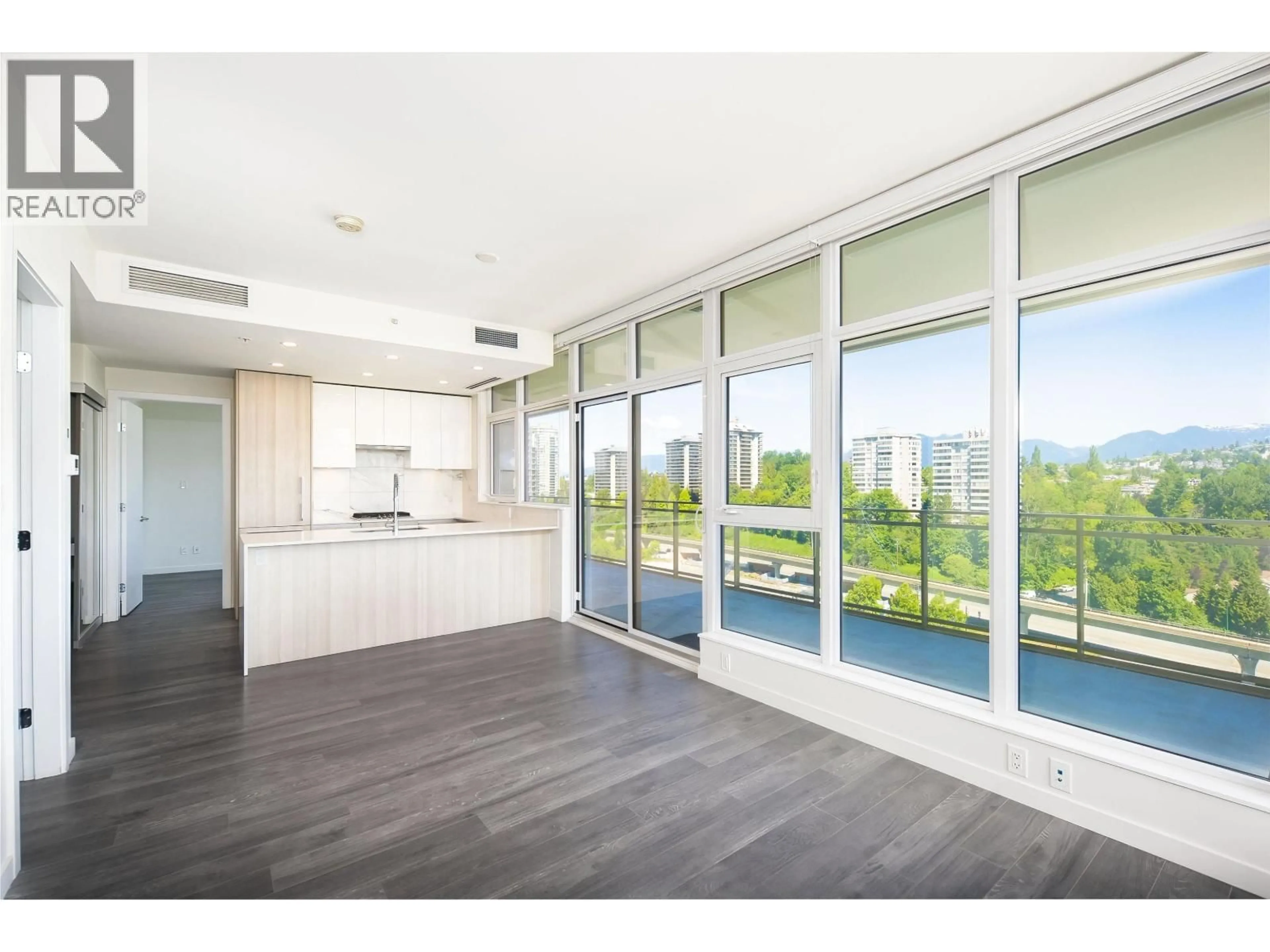 A pic of a room for 1601 - 5333 GORING STREET, Burnaby British Columbia V5B0B6