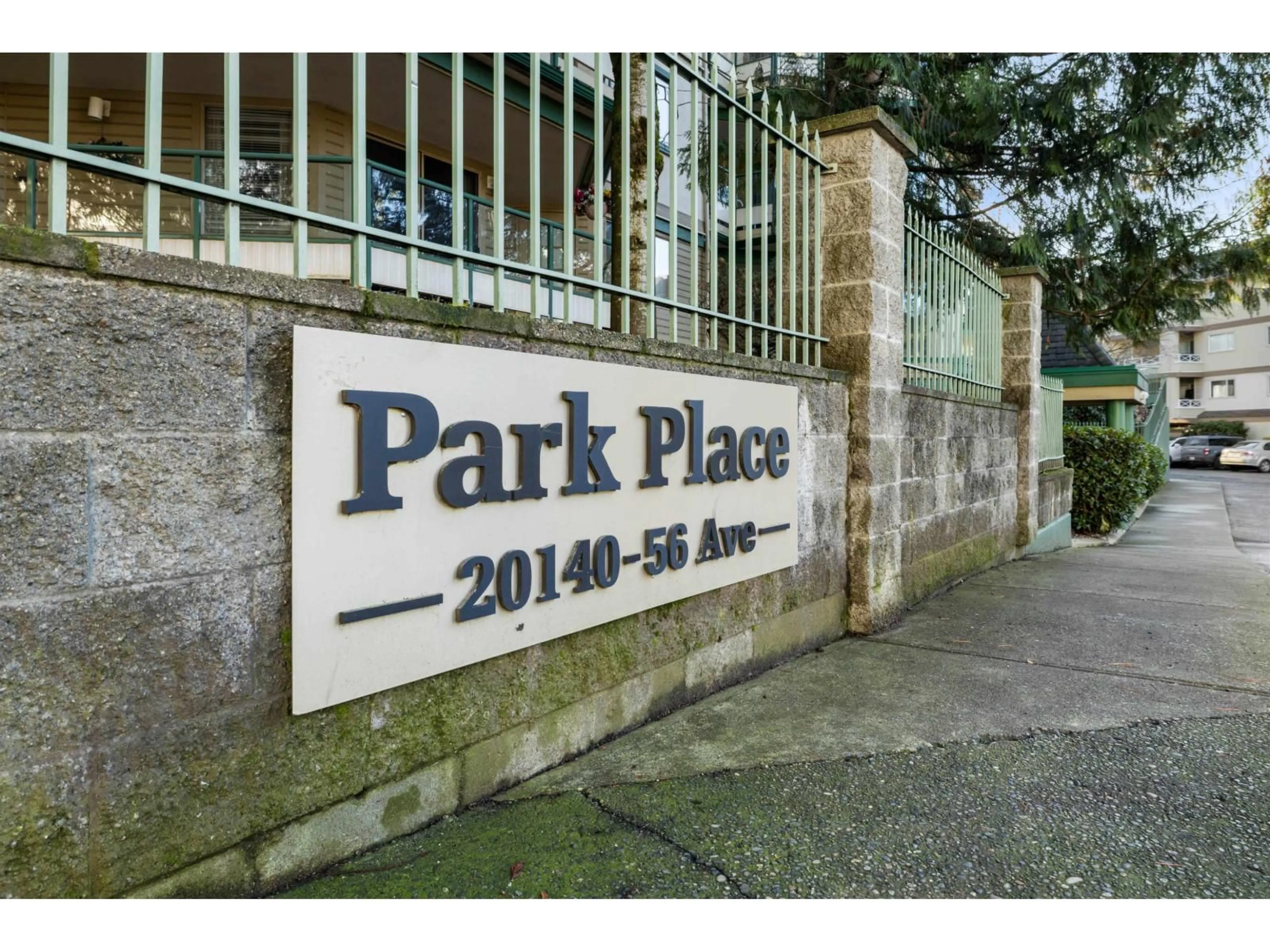Parking for 304 - 20140 56 AVENUE, Langley British Columbia V3A3Y4