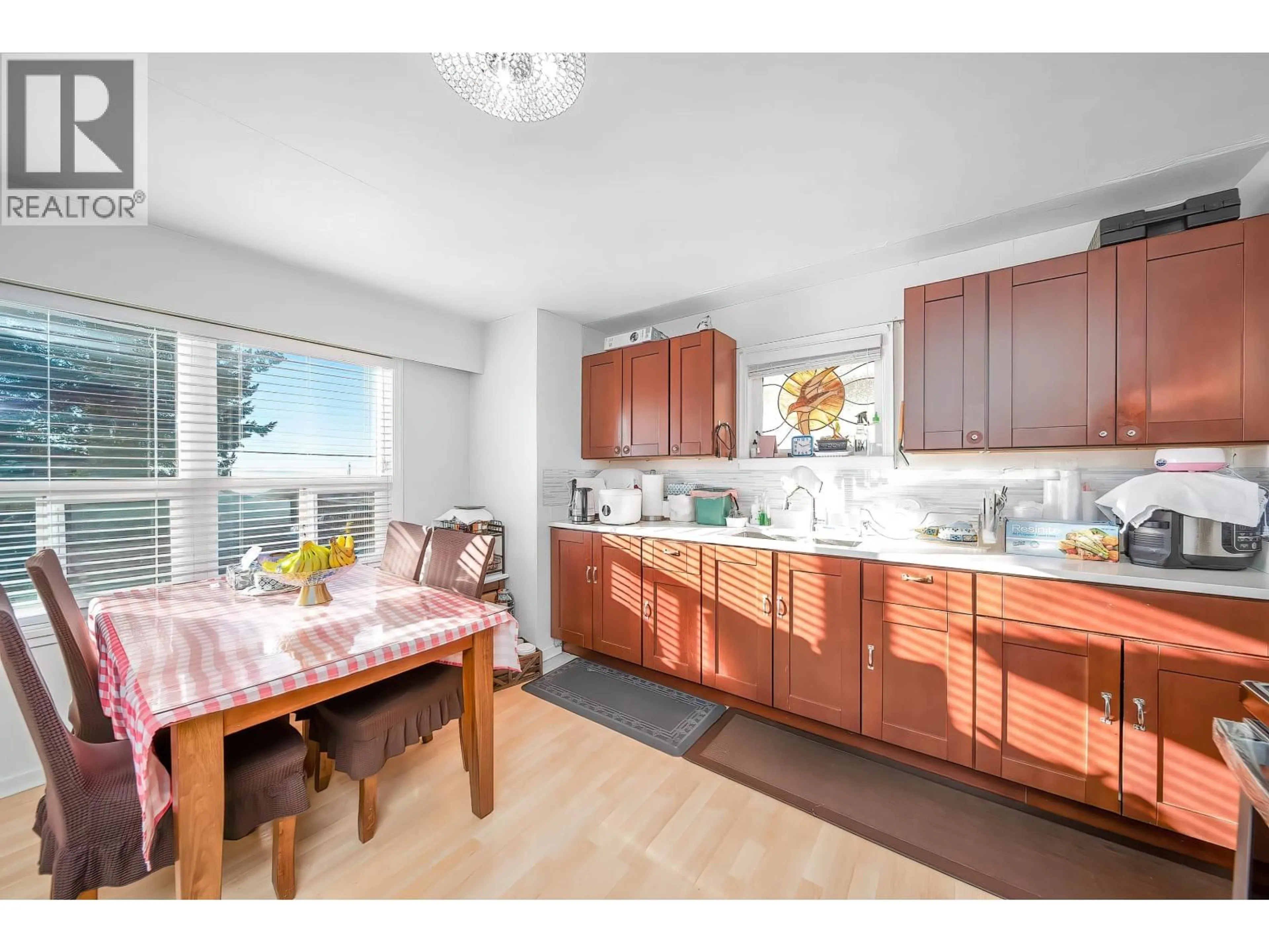 Unknown for 915 WALLS AVENUE, Coquitlam British Columbia V3K2T2