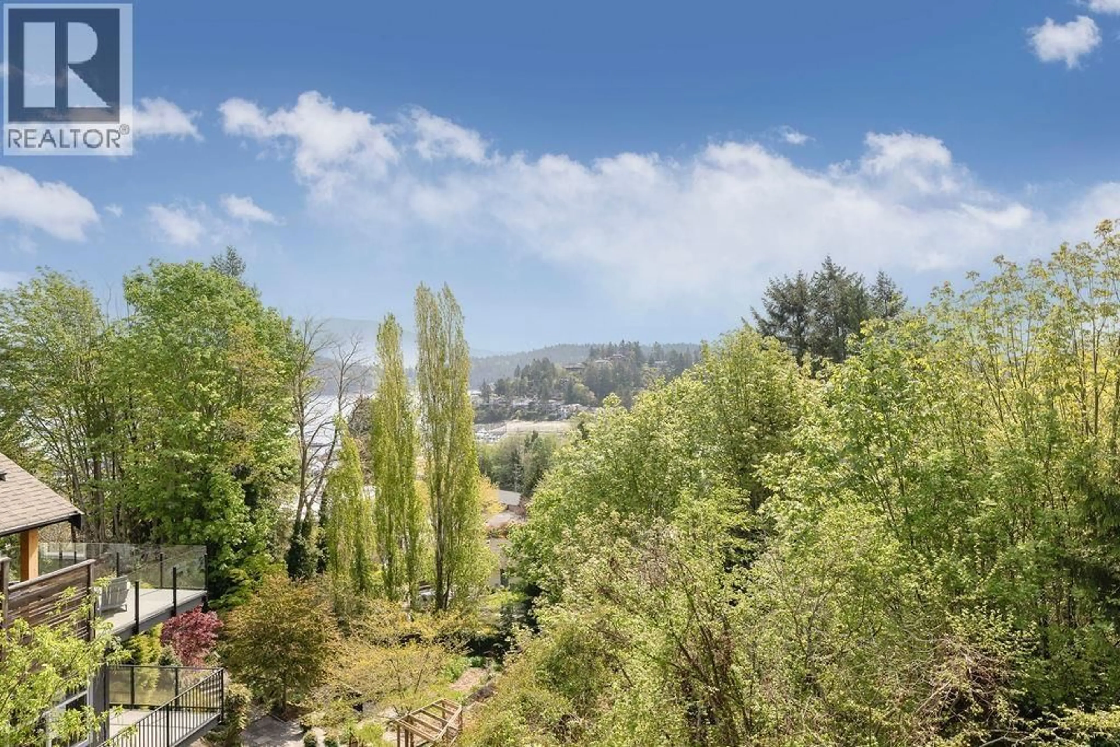 Unknown for 483 SARGENT ROAD, Gibsons British Columbia V0N1V9