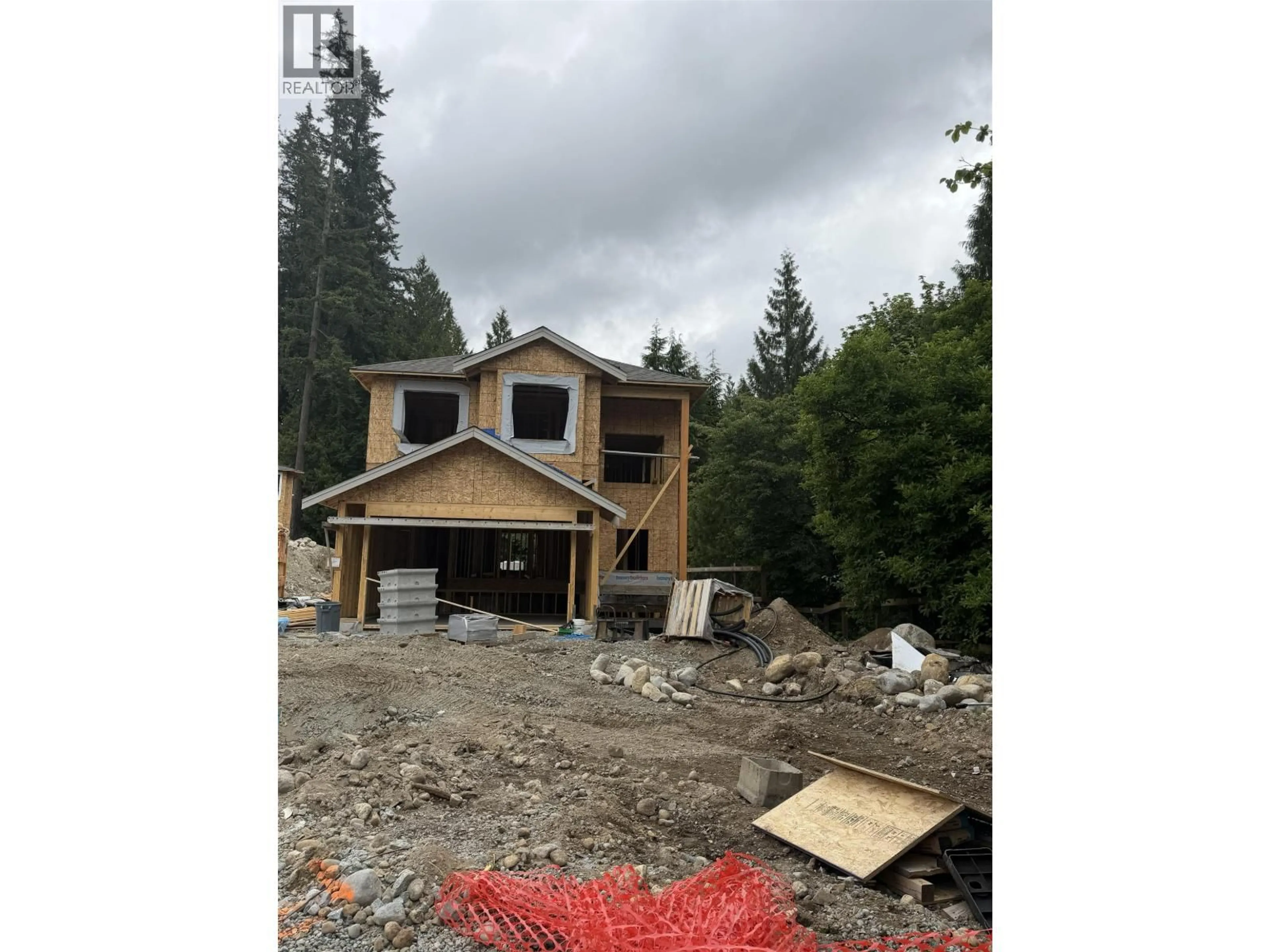 Unknown for 3337 WILLERTON COURT, Coquitlam British Columbia V3B2X8