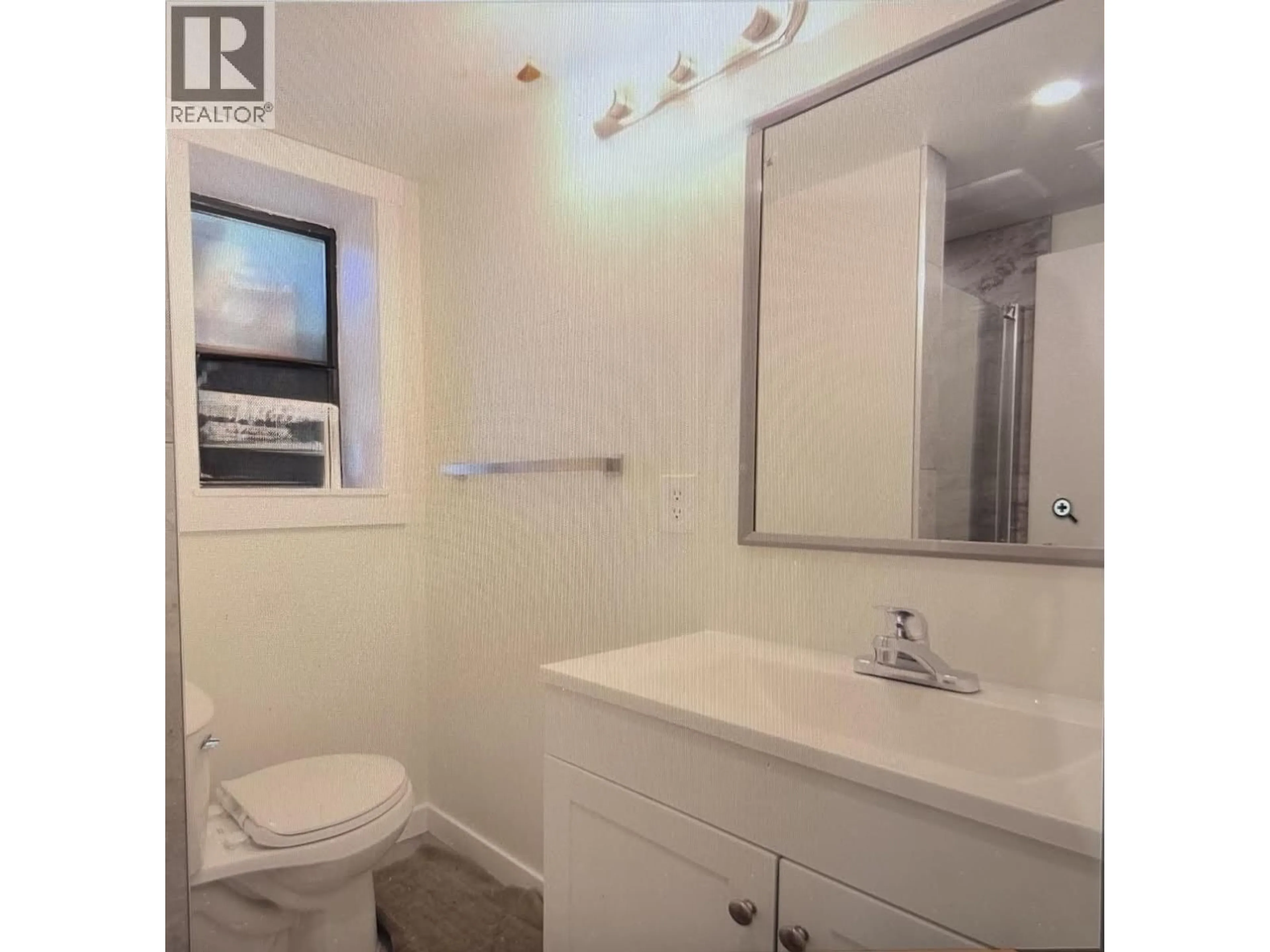 Standard bathroom, unknown for 8356 ELLIOT STREET, Vancouver British Columbia V5S2P2